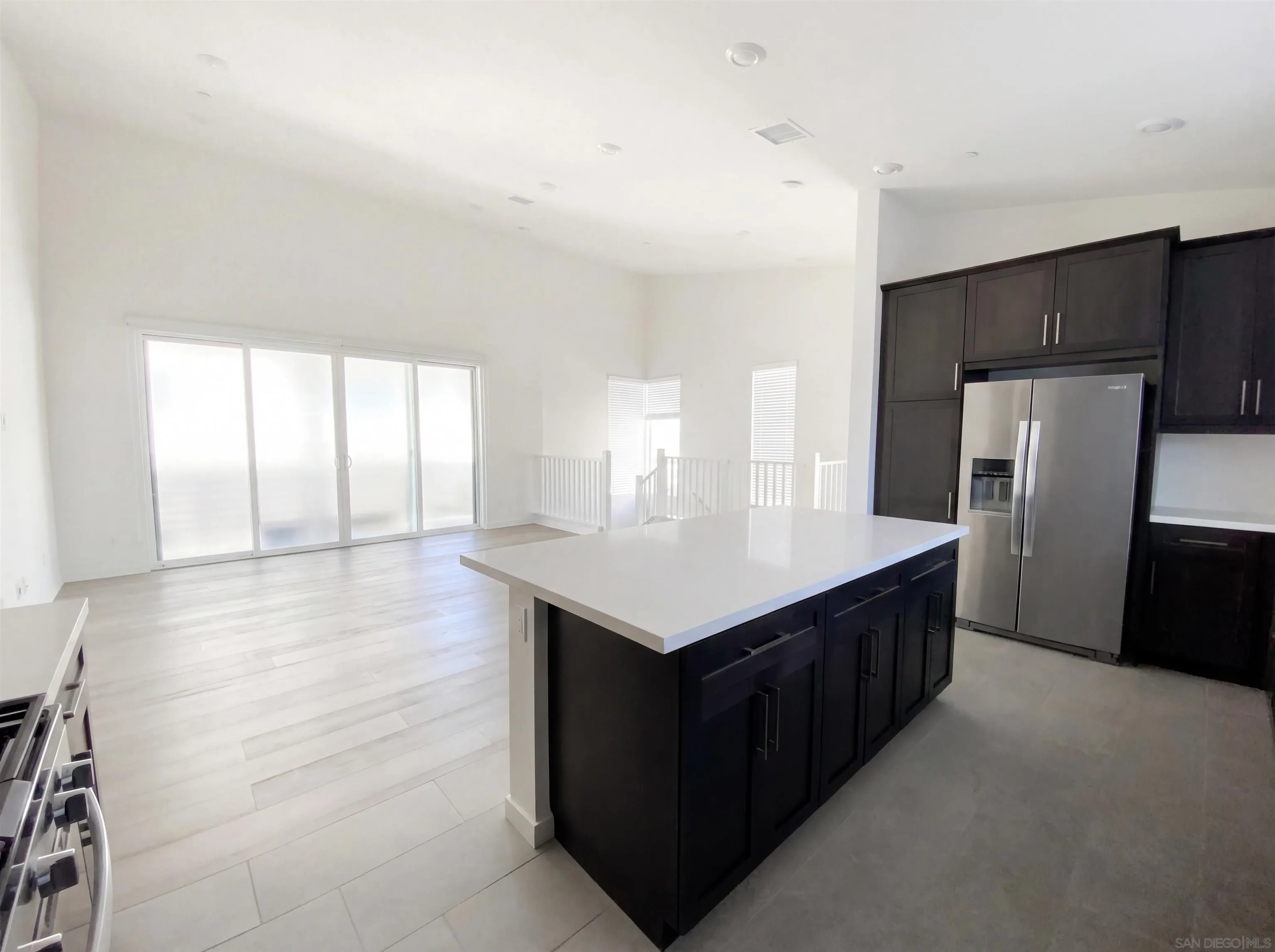 https://cdn.realtyfeed.com/cdn/127/260005474/b79fe18650b1ed25ec7172f8a8c6404f.webp