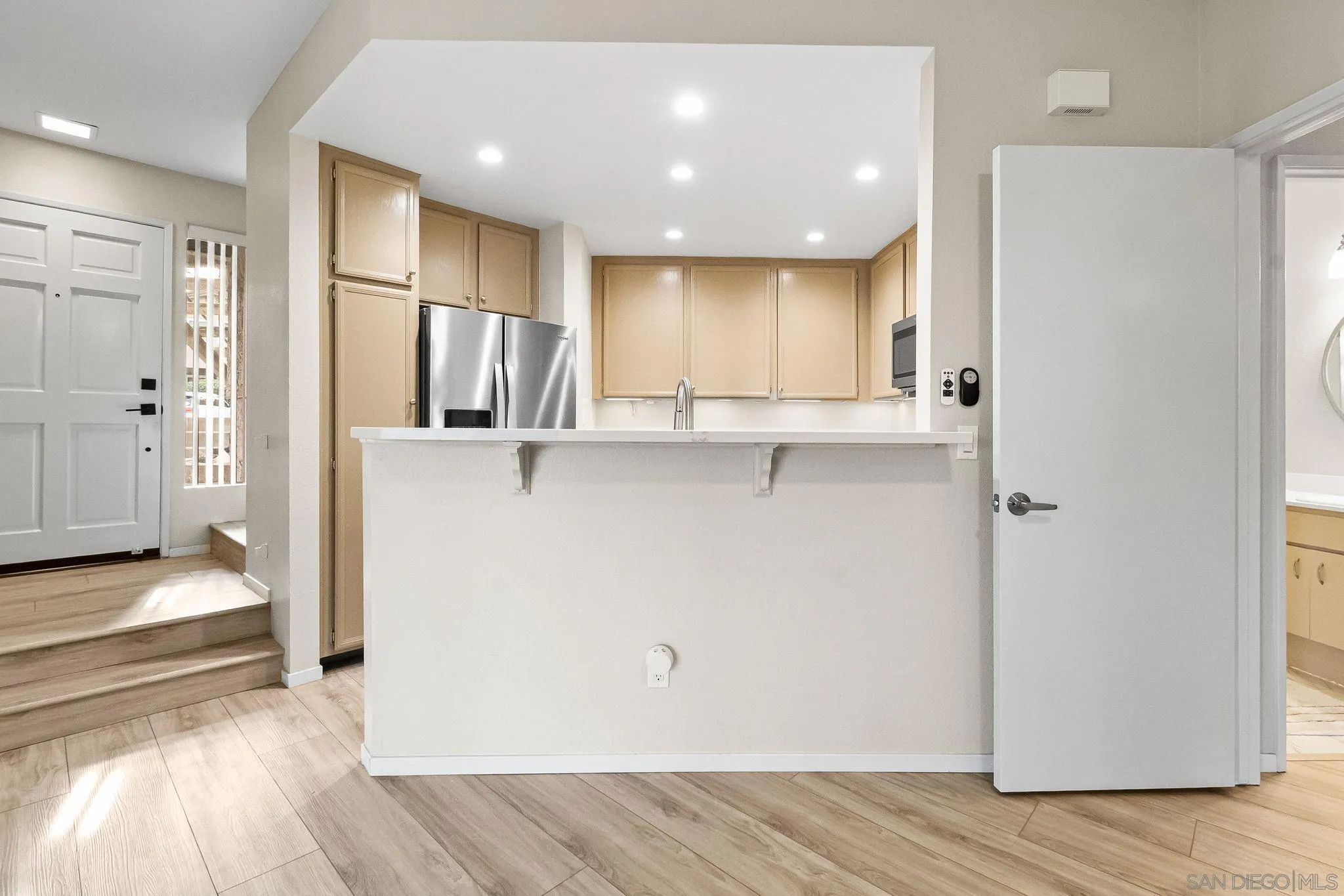 https://cdn.realtyfeed.com/cdn/127/260005475/1b32ccc9a9a6a21d6d7425b7c087ab29.webp