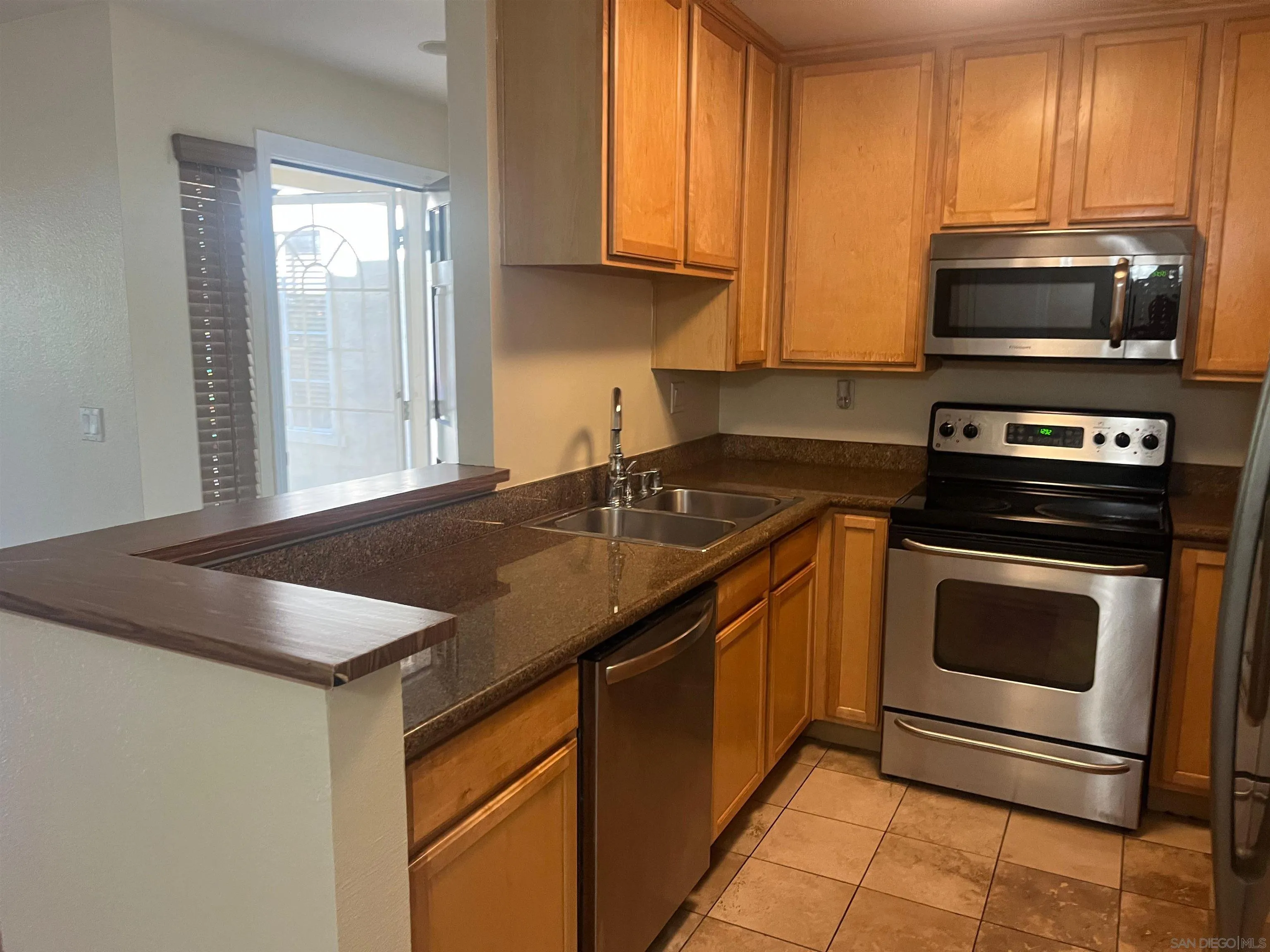 https://cdn.realtyfeed.com/cdn/127/260005479/3170f8781221f3088c06d95aafa48594.webp