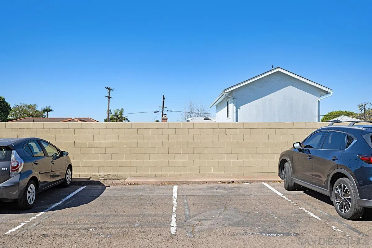 https://cdn.realtyfeed.com/cdn/127/260005488/1ce72c4824edfd926e334492a517c59b.webp