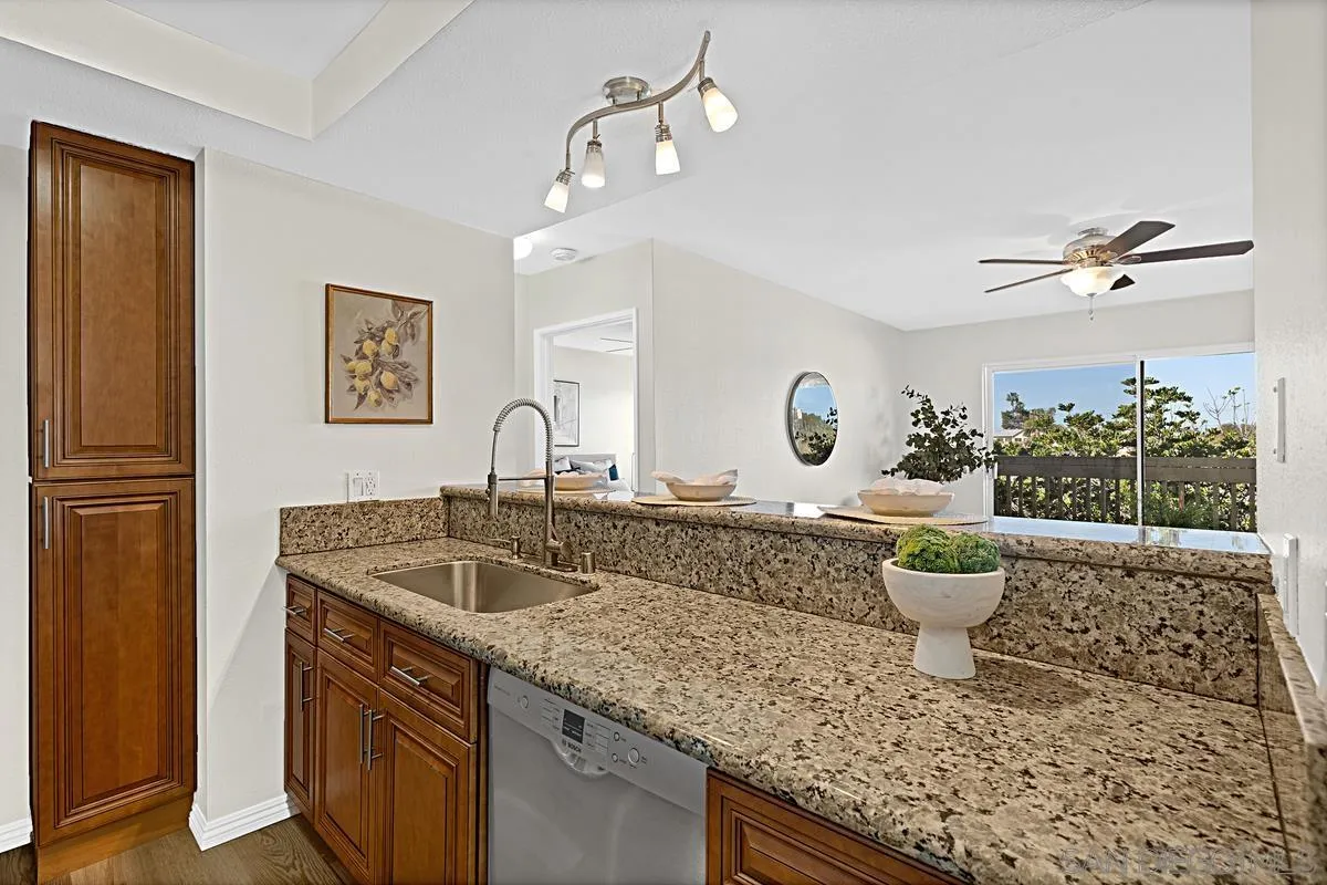 https://cdn.realtyfeed.com/cdn/127/260005488/9f6768feb4149ae6f4db28829c2062b9.webp