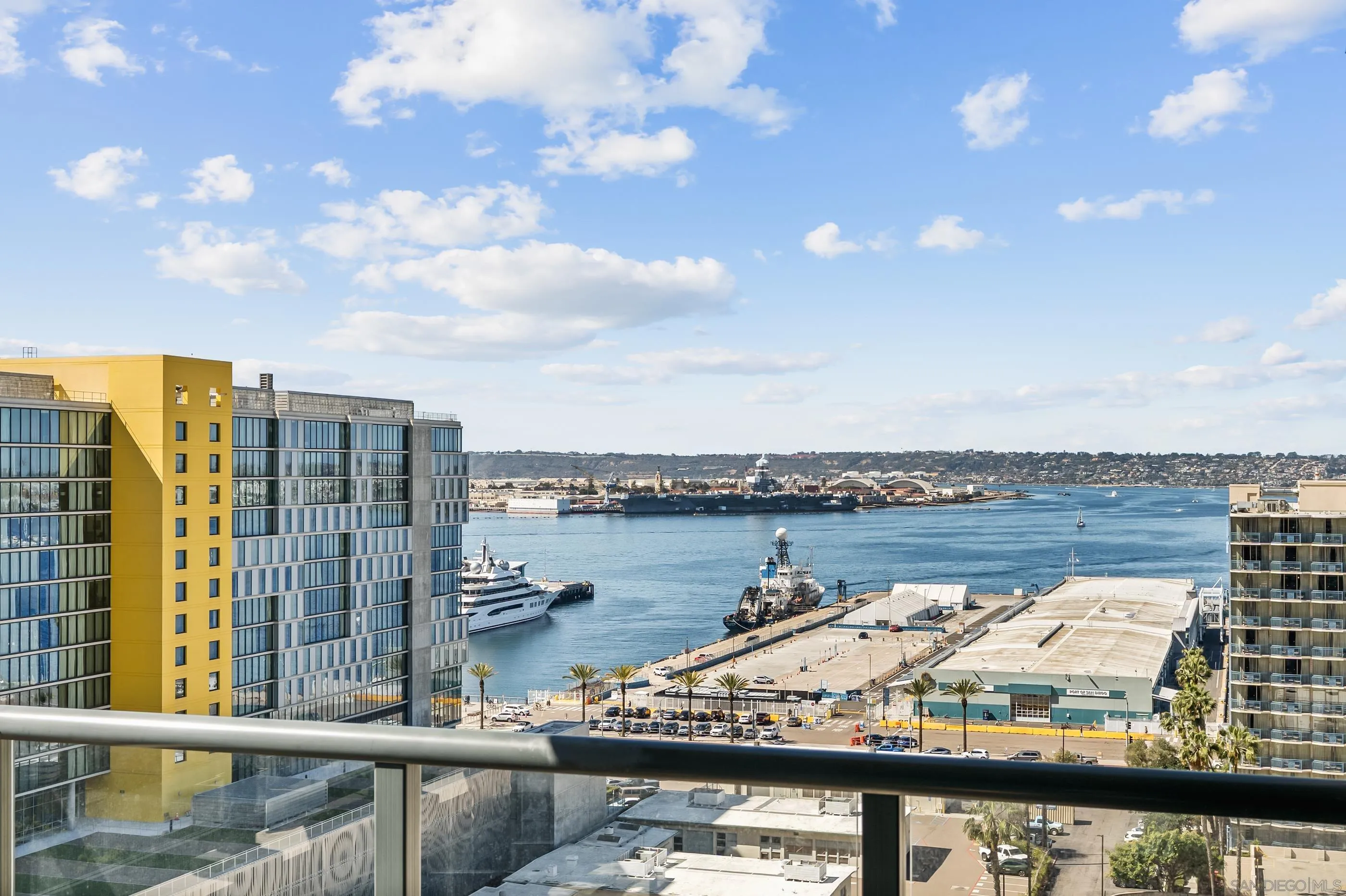 Photo #2: 2600055 Listing: Photo #2