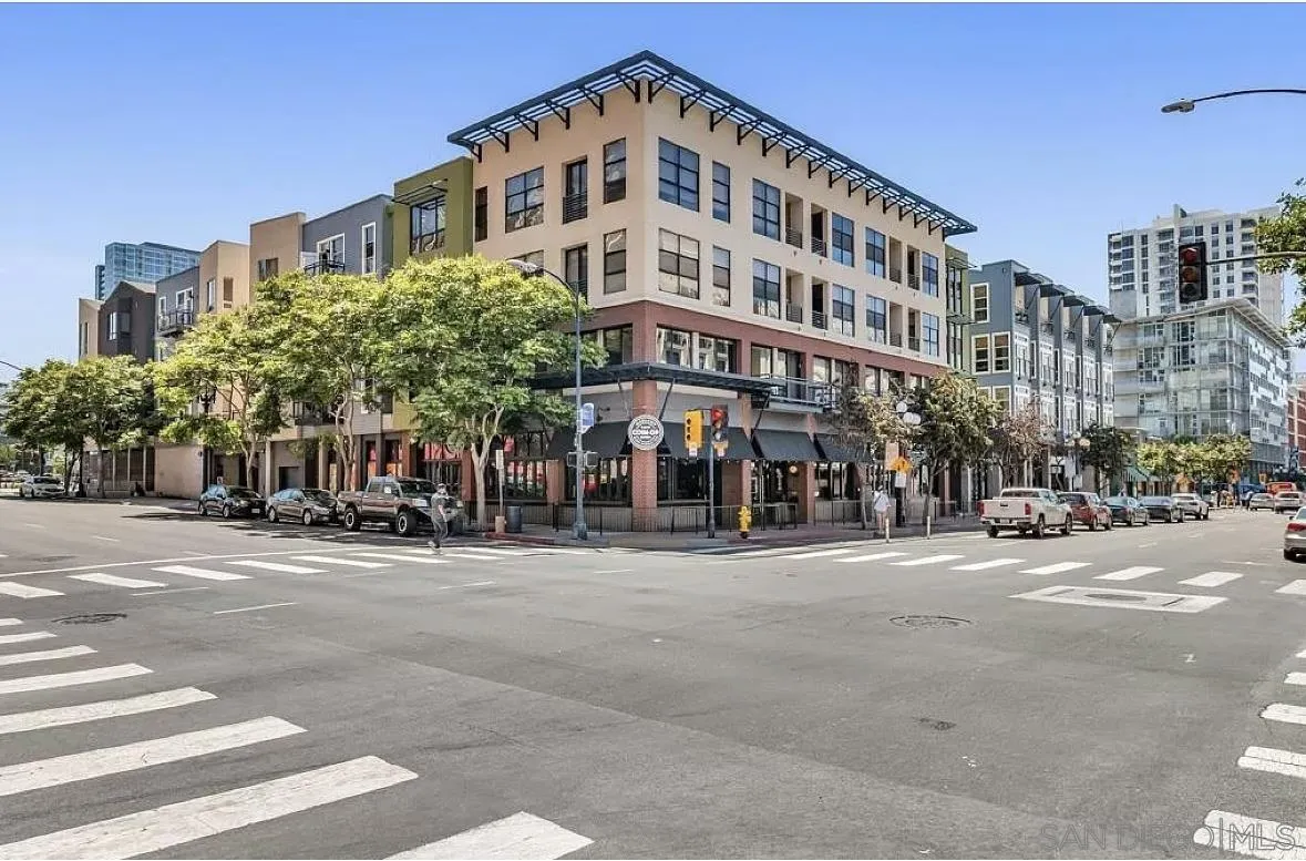 Photo #20: 260005501 Listing: Photo #20