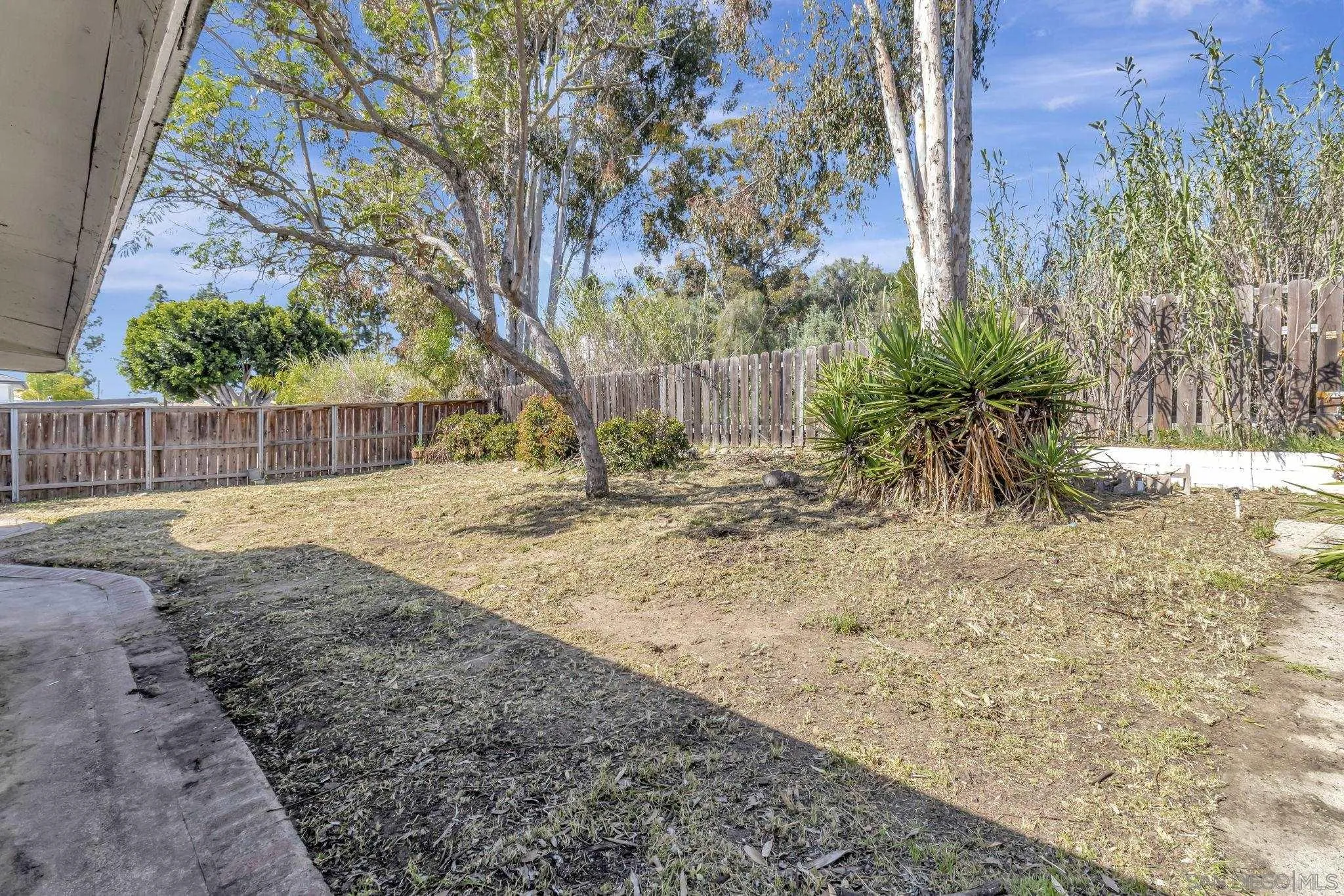 https://cdn.realtyfeed.com/cdn/127/260005507/7574bc4b0cc45058e04343afa8264385.webp