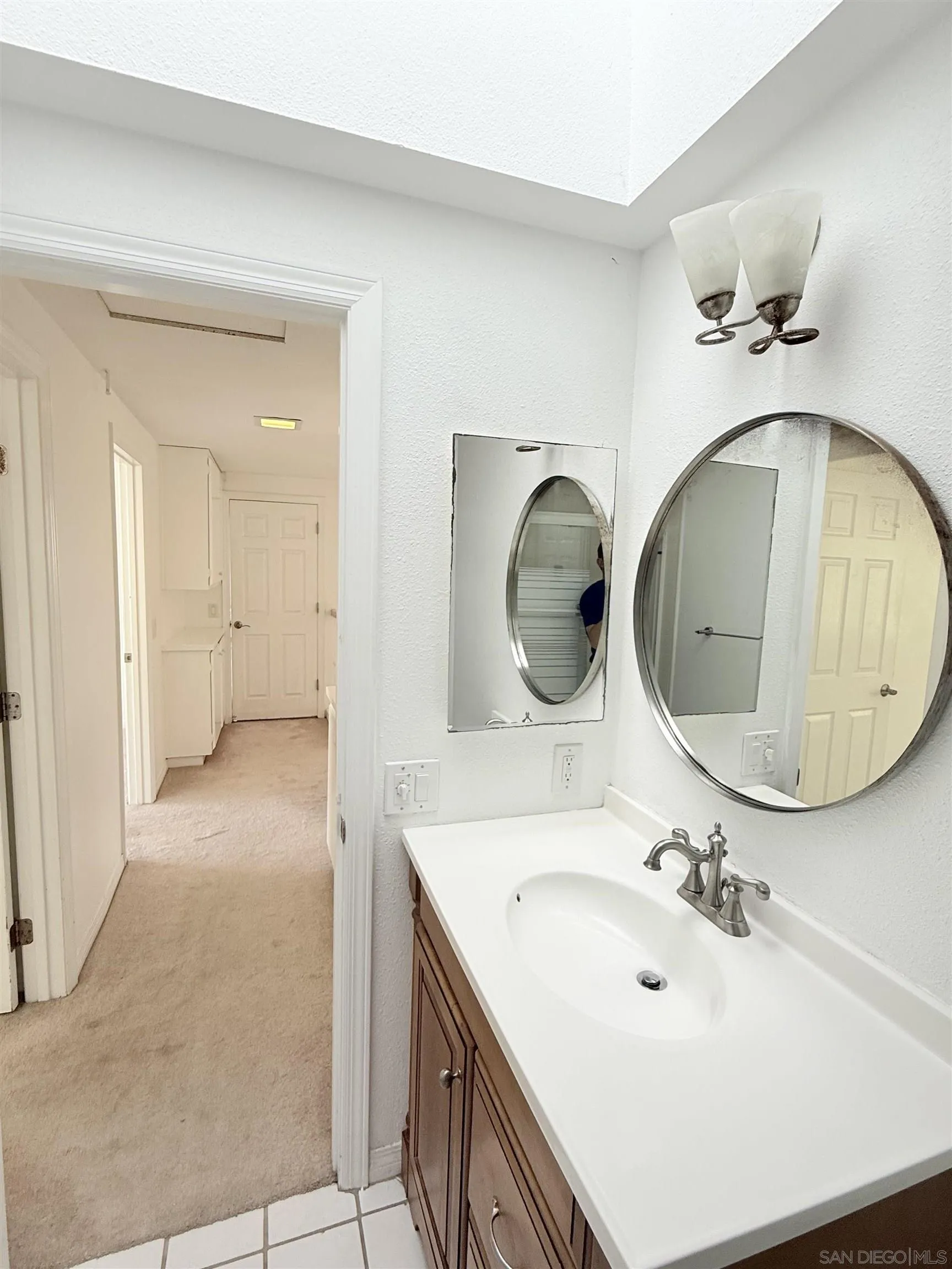 https://cdn.realtyfeed.com/cdn/127/260005512/5e03a5fb39ad14ff092bc42fd0e6775b.webp