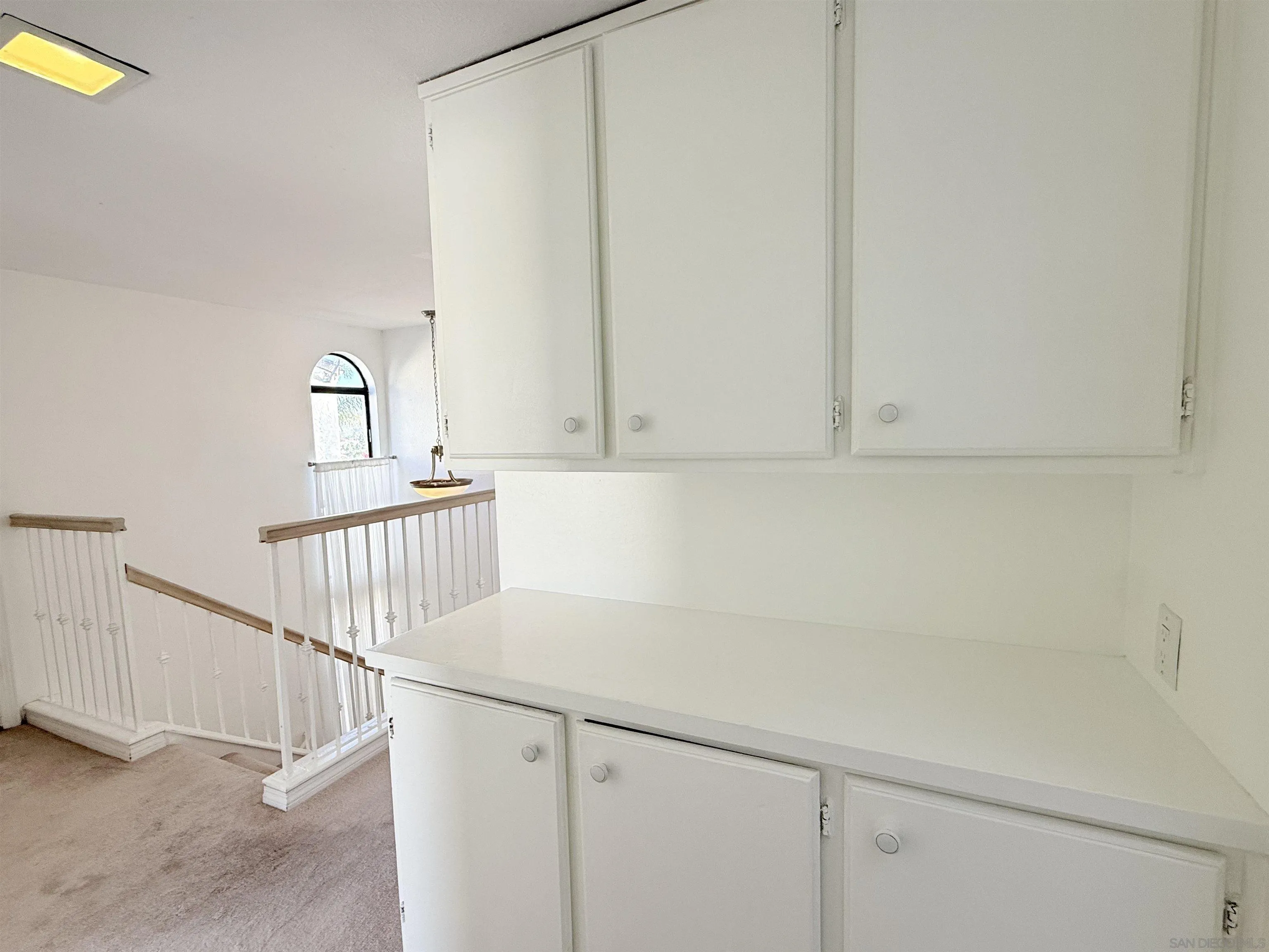 https://cdn.realtyfeed.com/cdn/127/260005512/798351a8ea11d6036b9a2004a5276412.webp