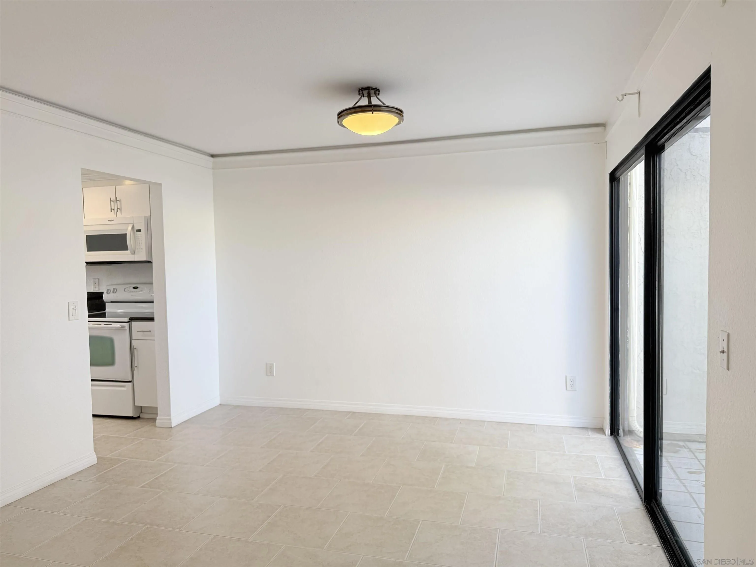 https://cdn.realtyfeed.com/cdn/127/260005512/f412085676a7163193f00b659261e66d.webp
