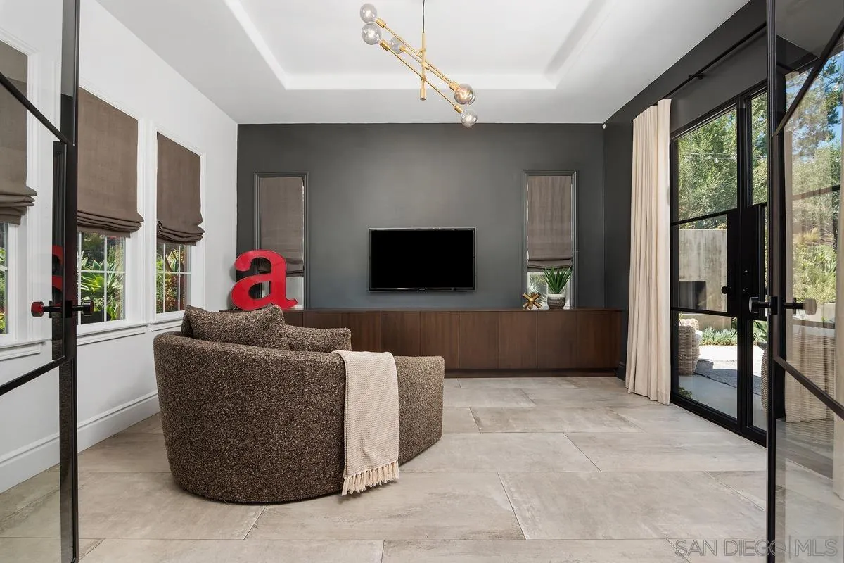 https://cdn.realtyfeed.com/cdn/127/260005515/0c503c7c695f6651399a73fdb4fb1002.webp