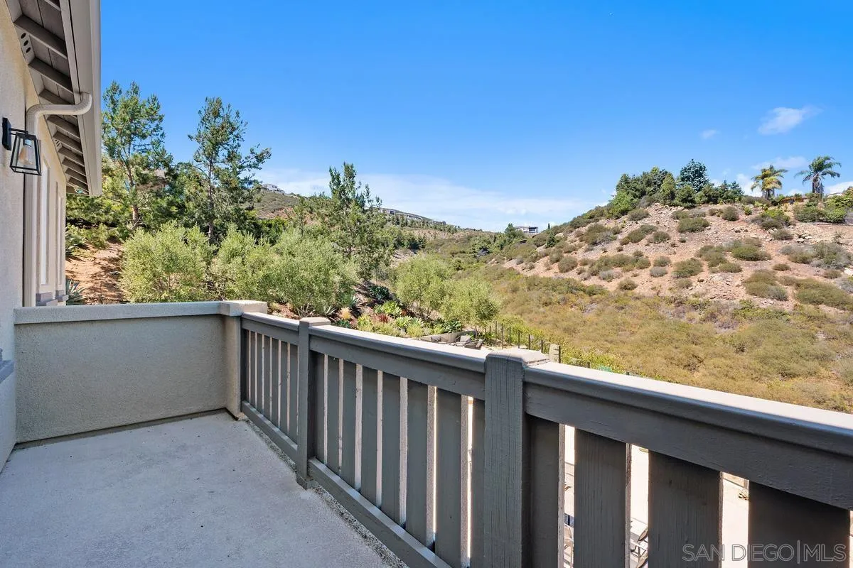 https://cdn.realtyfeed.com/cdn/127/260005515/1cd4b3a360f7522991b848d1ce653b0d.webp