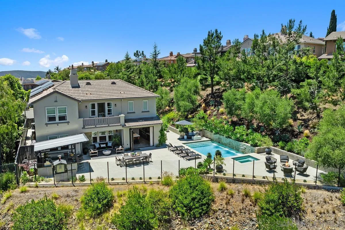 https://cdn.realtyfeed.com/cdn/127/260005515/38961715ef62408a7c2d3e036f4a9b1c.webp