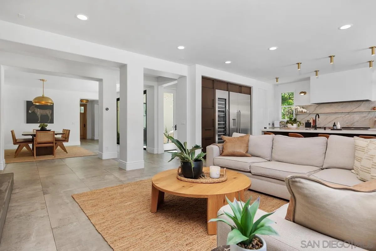 https://cdn.realtyfeed.com/cdn/127/260005515/6b59782d5457eedb982e1e72471b874d.webp