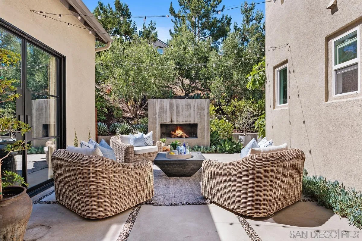 https://cdn.realtyfeed.com/cdn/127/260005515/fc421c535e715804a5e34380e691dd2d.webp