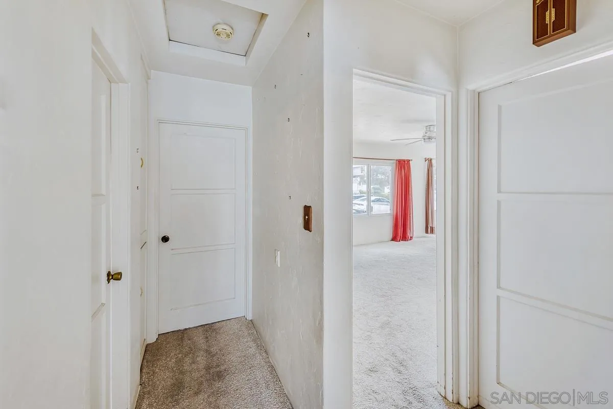 https://cdn.realtyfeed.com/cdn/127/260005516/1e603753d76503779b3547a70ac48c2a.webp