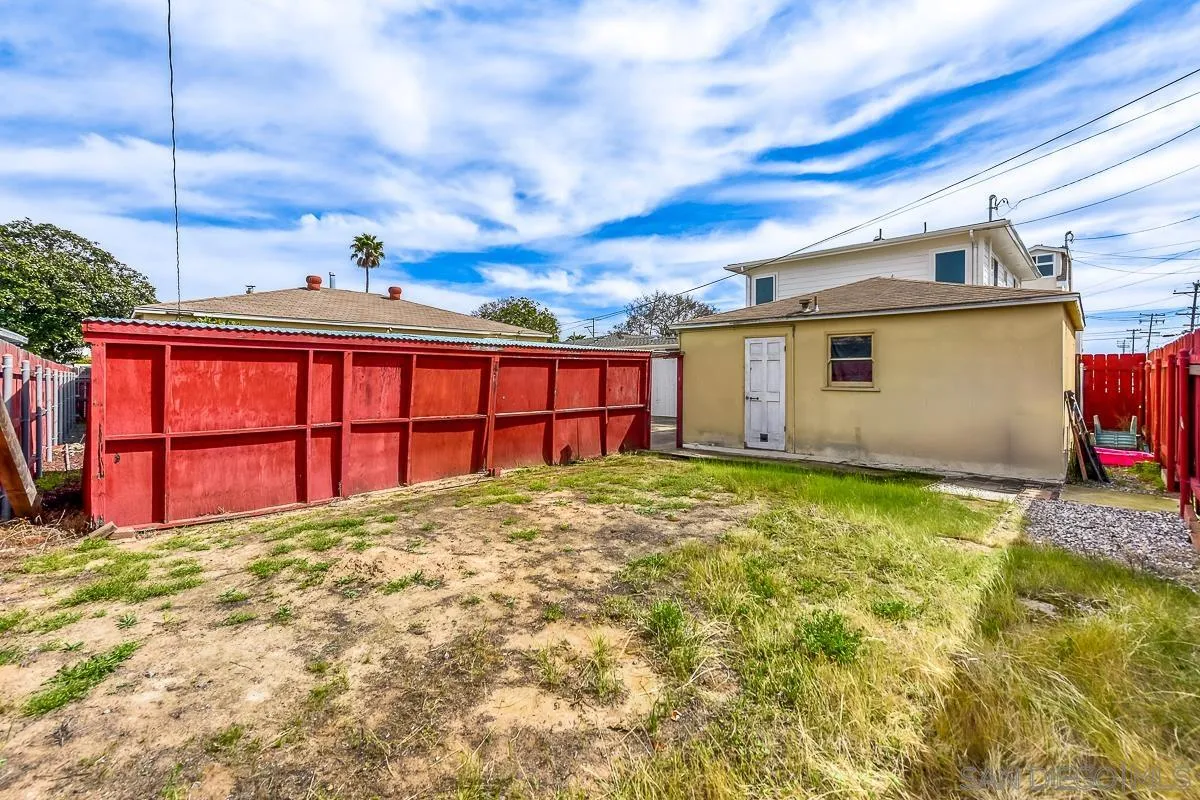 https://cdn.realtyfeed.com/cdn/127/260005516/c53257ecf6f1a333d2f78c222095ae3b.webp