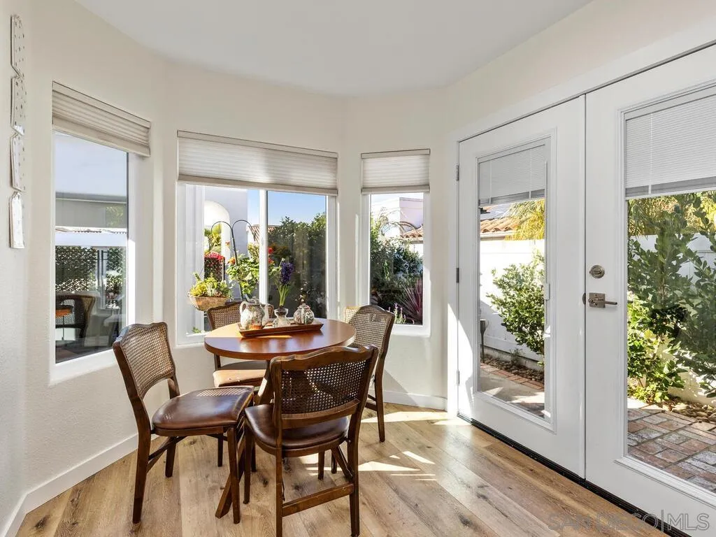 https://cdn.realtyfeed.com/cdn/127/260005523/00c1508107b3980ffc995b17d7de92a6.webp