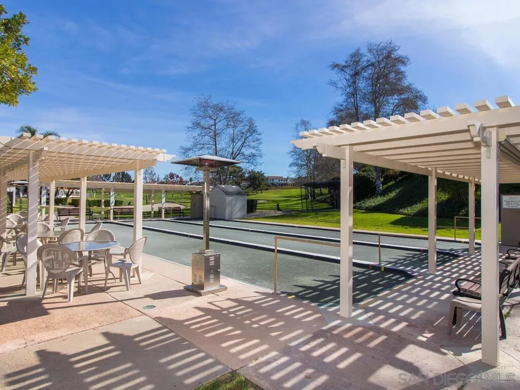 https://cdn.realtyfeed.com/cdn/127/260005523/144eeb1197948d4c04aa5c16a5b46039.webp