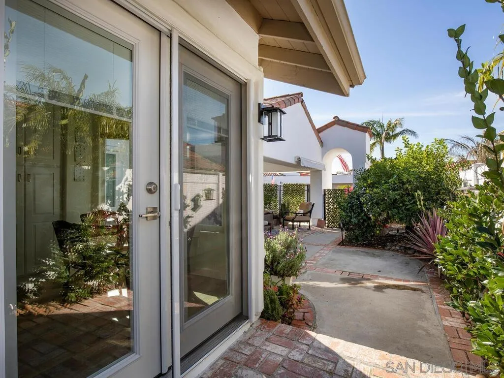 https://cdn.realtyfeed.com/cdn/127/260005523/9fee330582f6288b75bfcd9aa876402a.webp