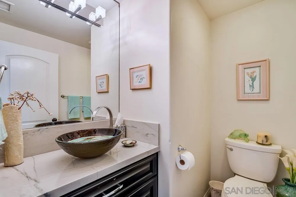 https://cdn.realtyfeed.com/cdn/127/260005526/7ed74cd76aeb0877c2f7865f5b483a2d.webp
