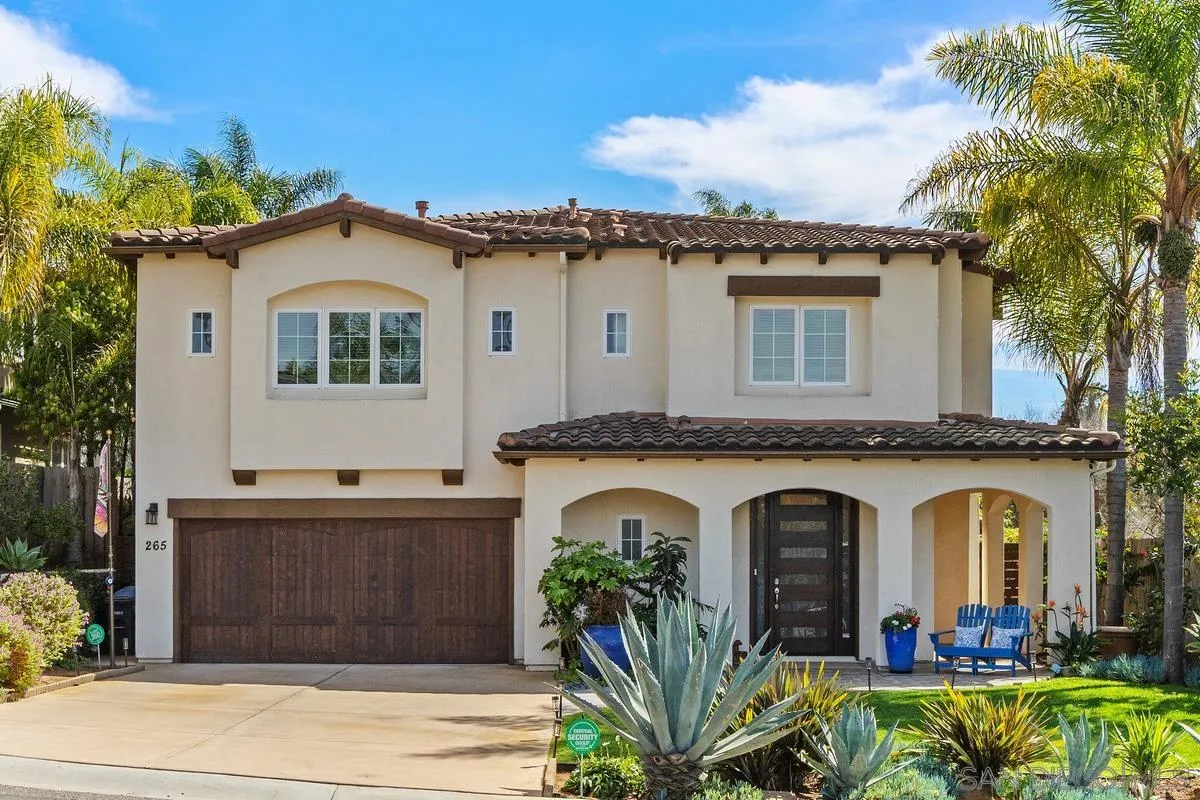 https://cdn.realtyfeed.com/cdn/127/260005526/df2520da62da5f4ae82103842a50a885.webp