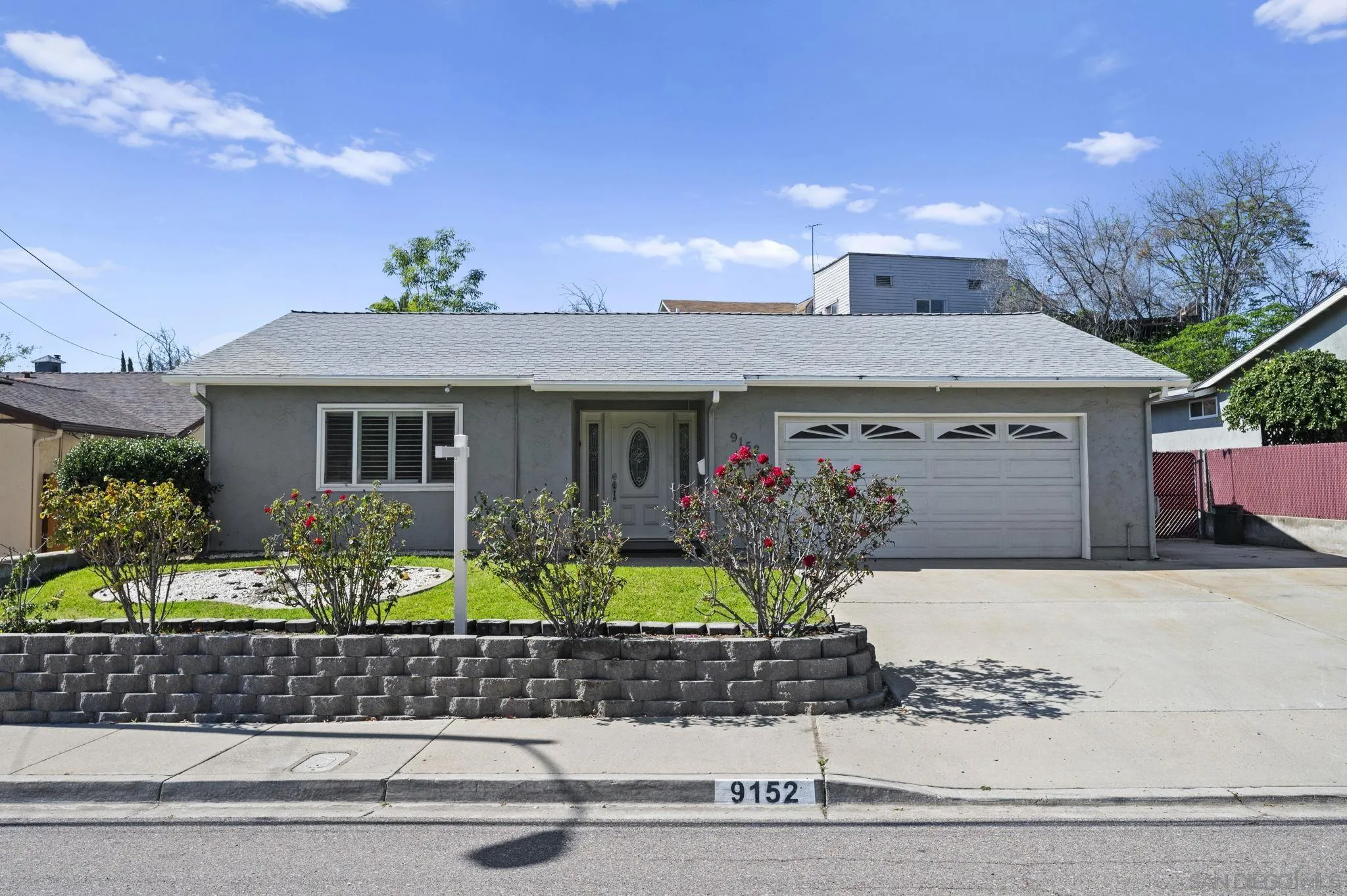 https://cdn.realtyfeed.com/cdn/127/260005534/1bed390b99a7288c52917867e4d8fafb.webp