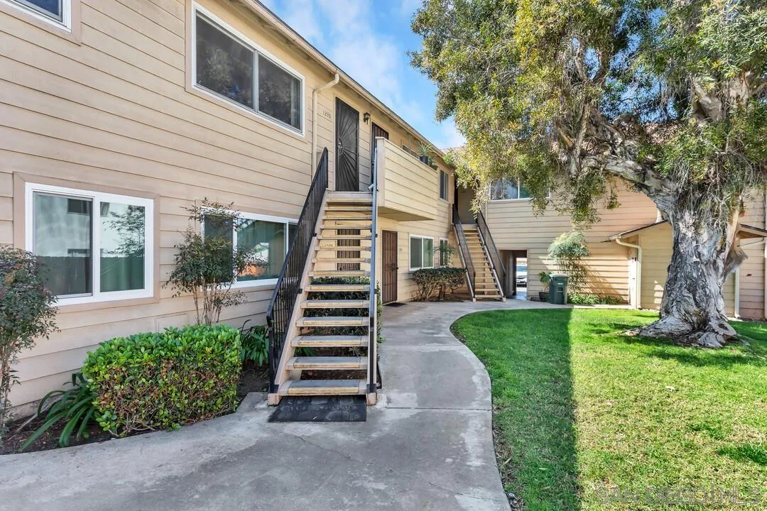 https://cdn.realtyfeed.com/cdn/127/260005537/6cc8e6a1e1e38967148e87e90e92f4a8.webp