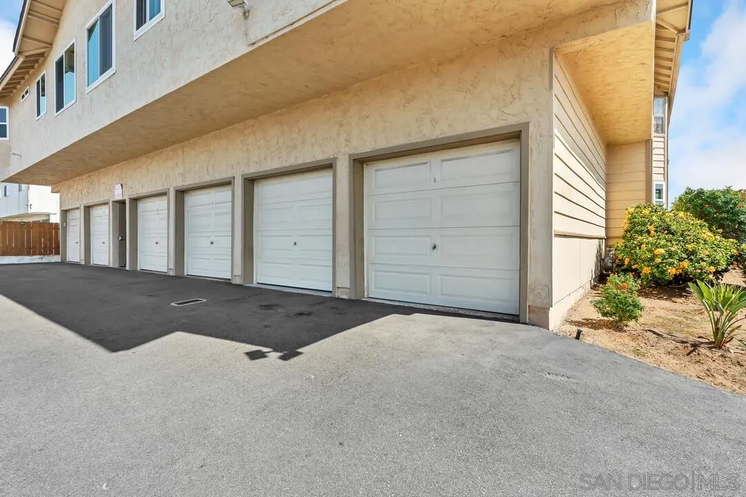 https://cdn.realtyfeed.com/cdn/127/260005537/8eae6abb423da891caff013b3a085b14.webp
