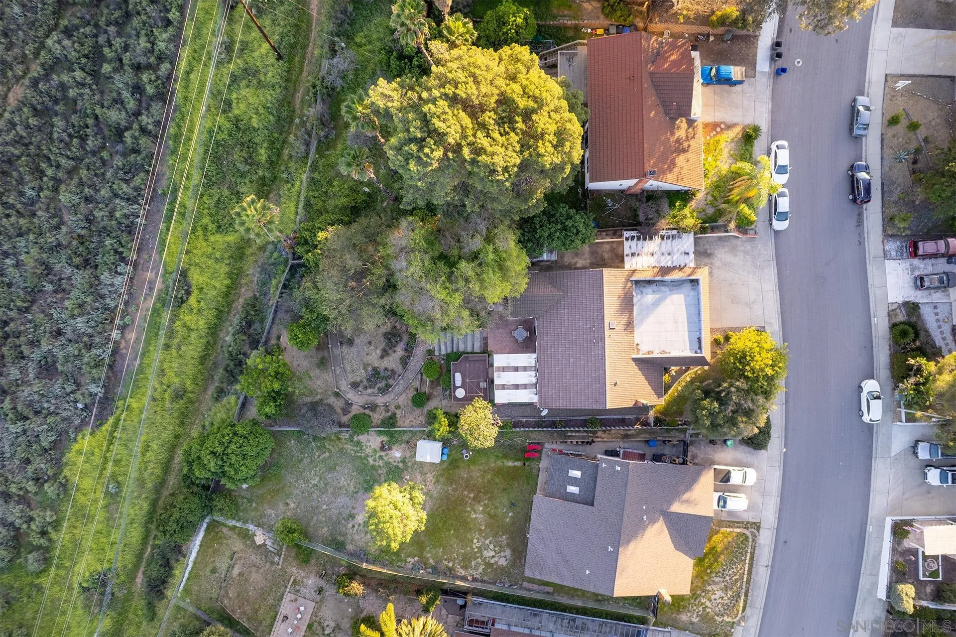 https://cdn.realtyfeed.com/cdn/127/260005538/249be9a344038c4e05b8c98b4fe17932.webp