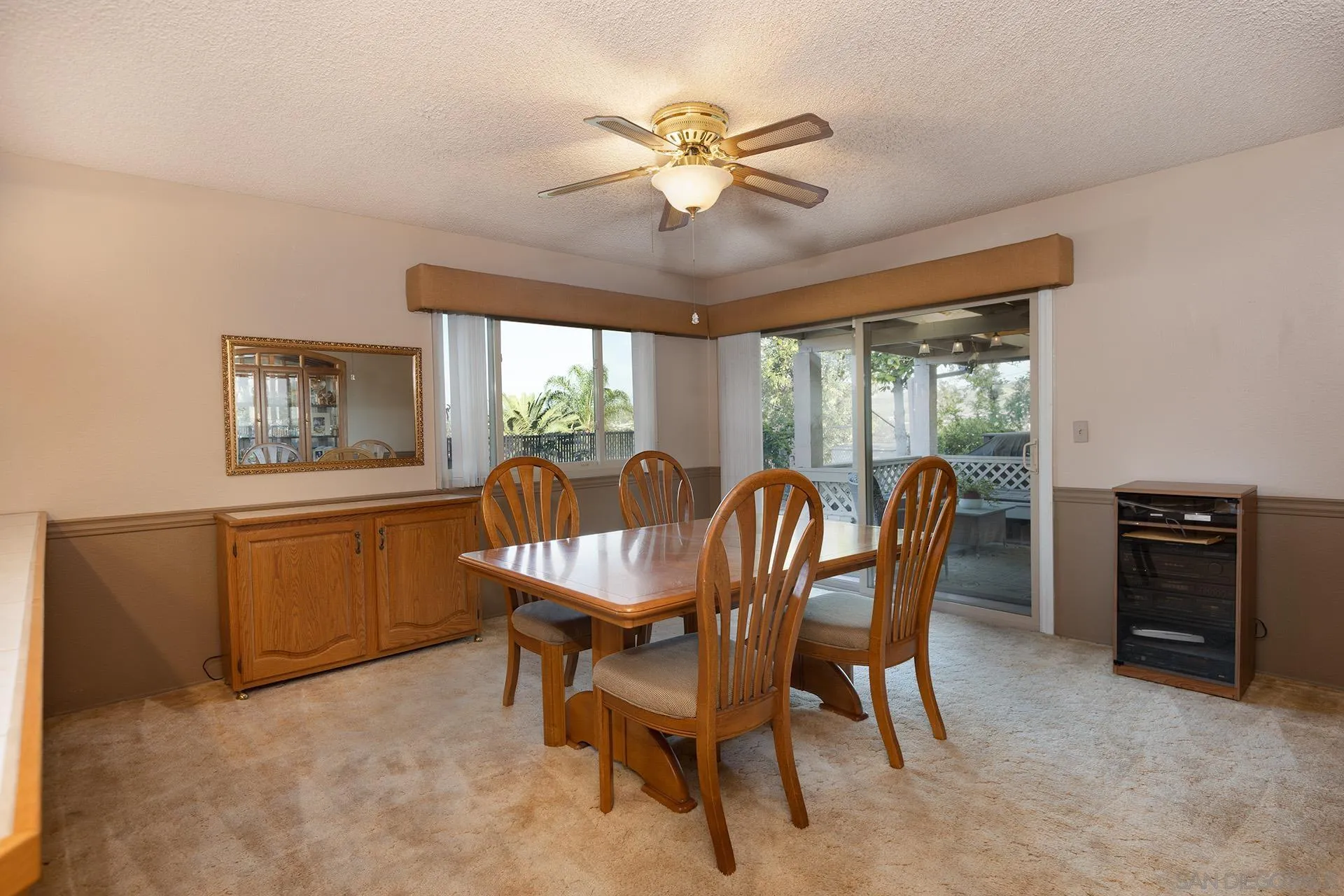 https://cdn.realtyfeed.com/cdn/127/260005538/650ff9e0892fe62355e3b6c1504df048.webp