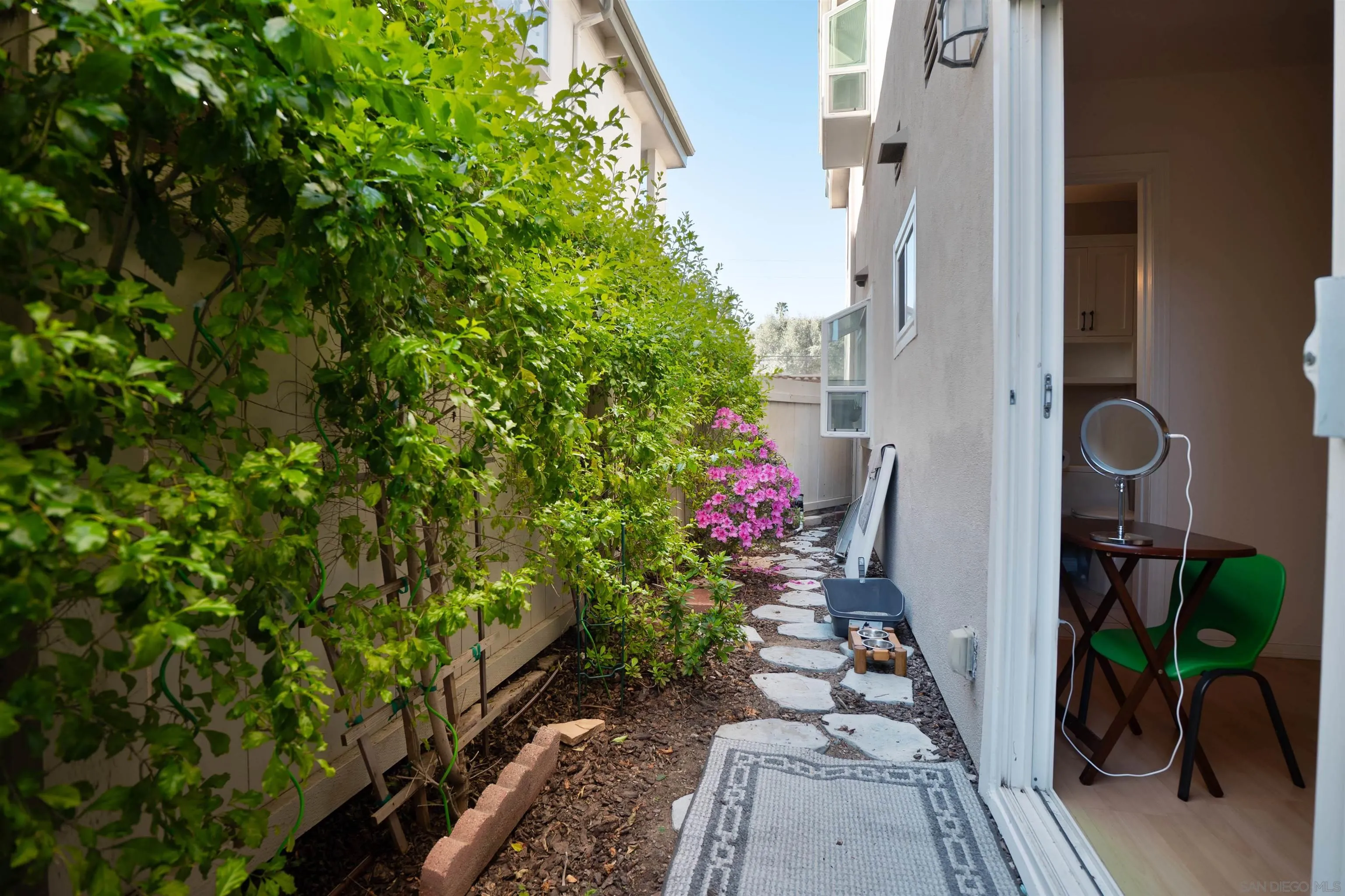 Photo #12: 260005539 Listing: Photo #12