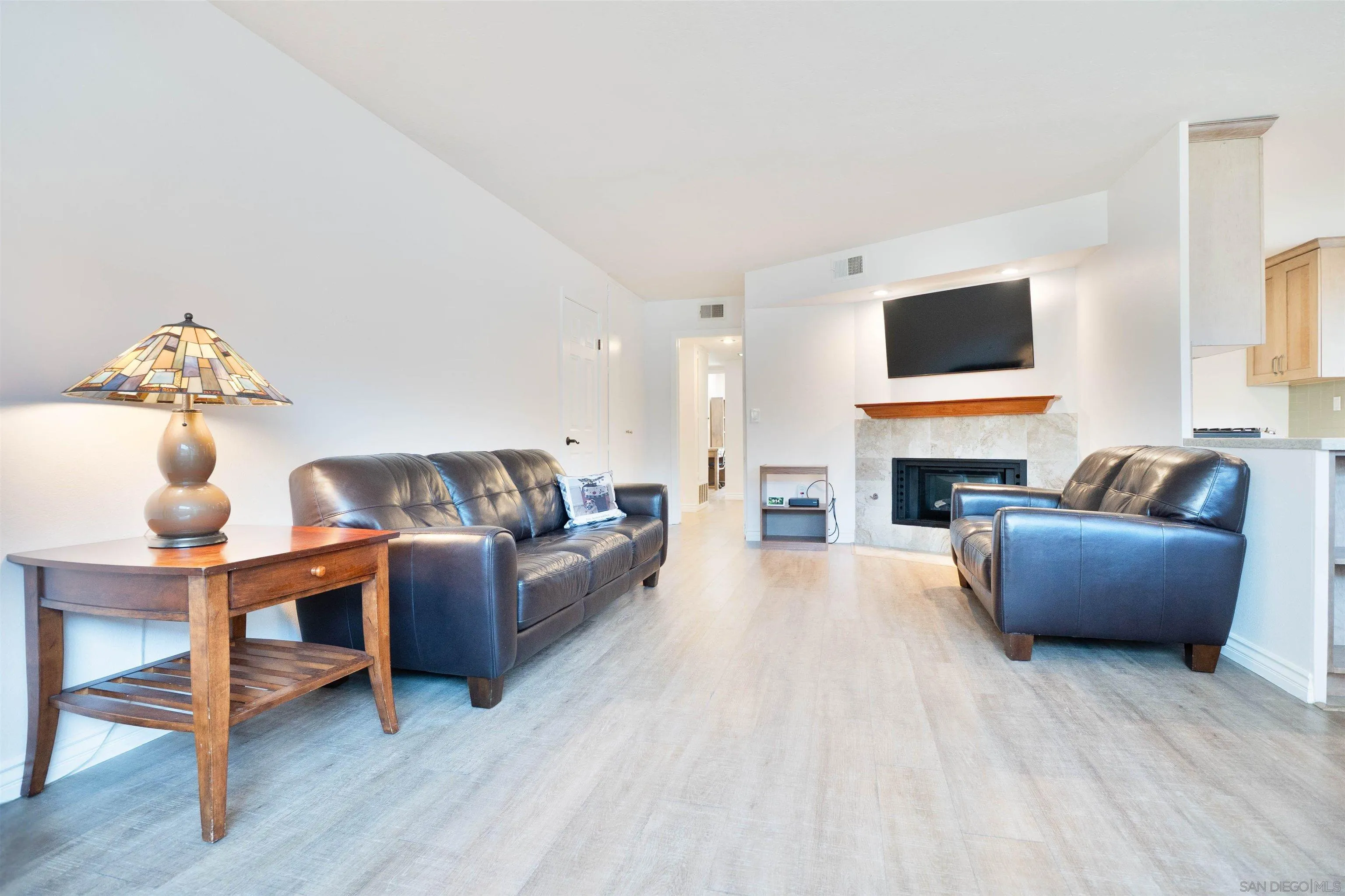 Photo #9: 260005539 Listing: Photo #9