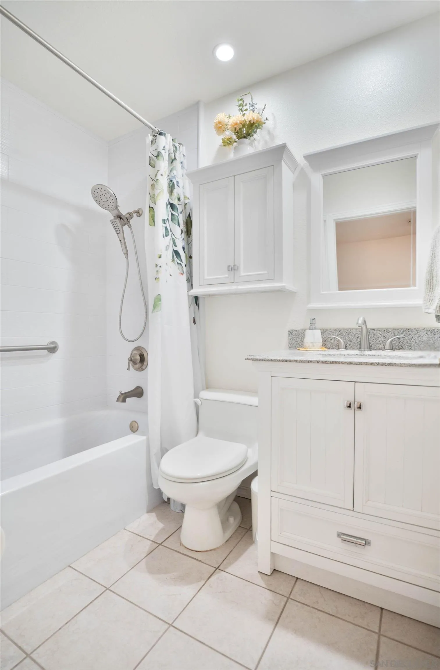 Photo #17: 260005539 Listing: Photo #17