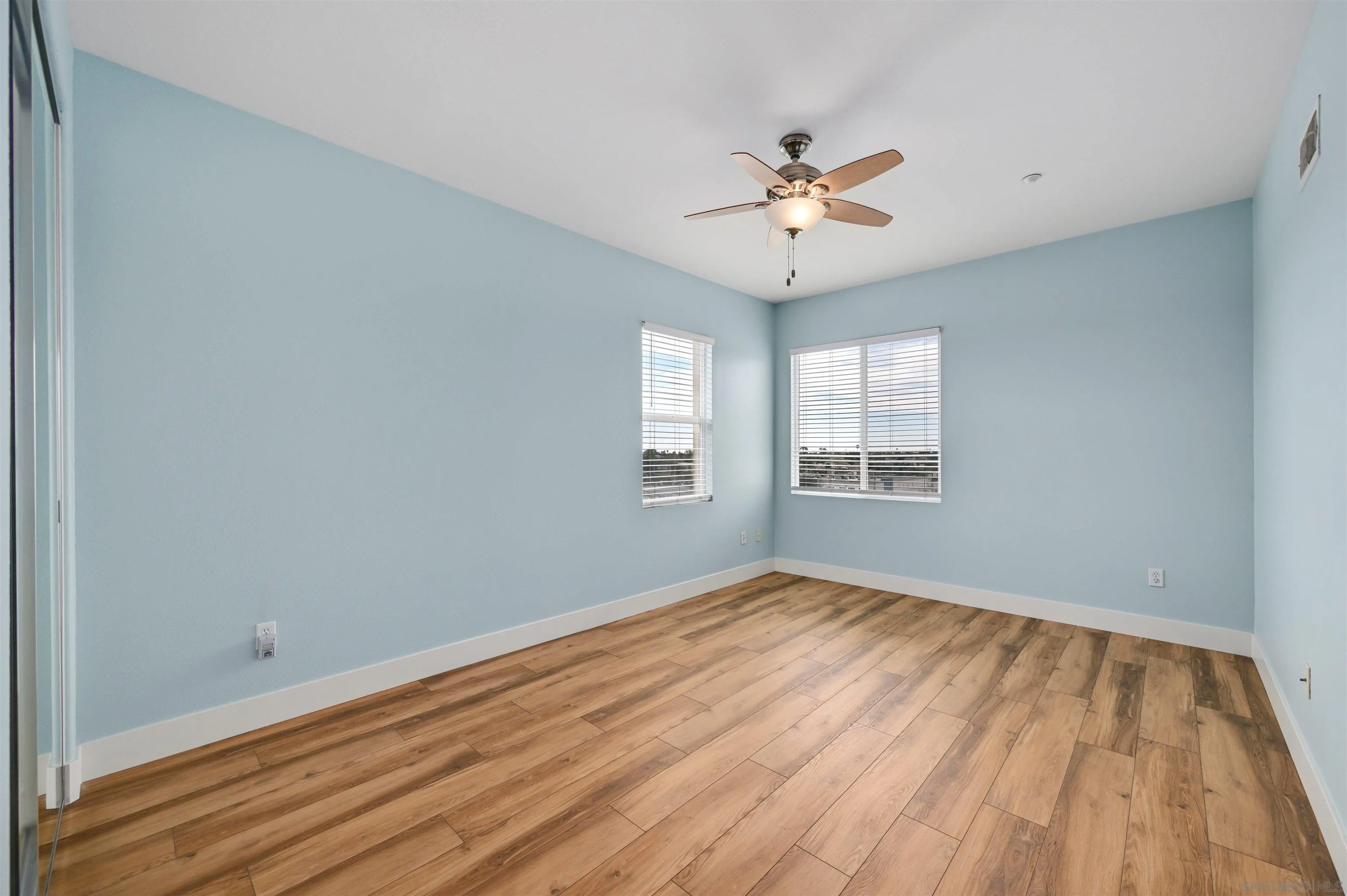 Photo #18: 260005541 Listing: Photo #18