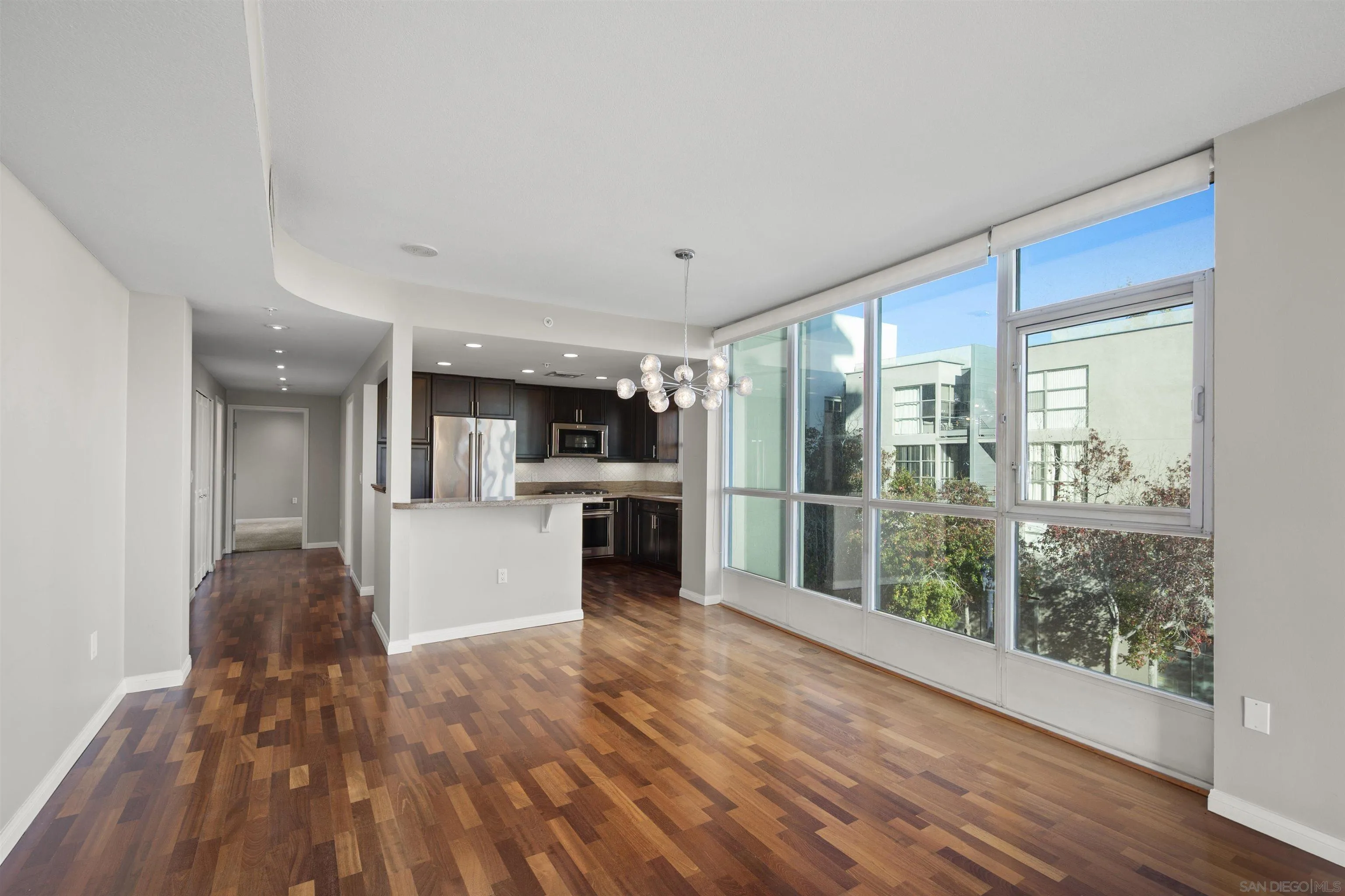 Photo #10: 260005543 Listing: Photo #10