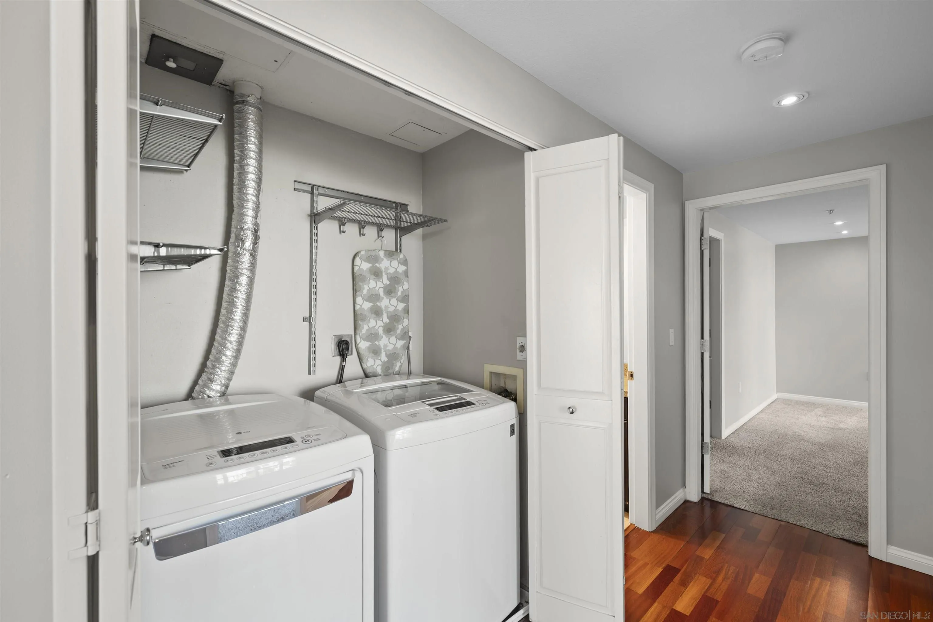 Photo #32: 260005543 Listing: Photo #32