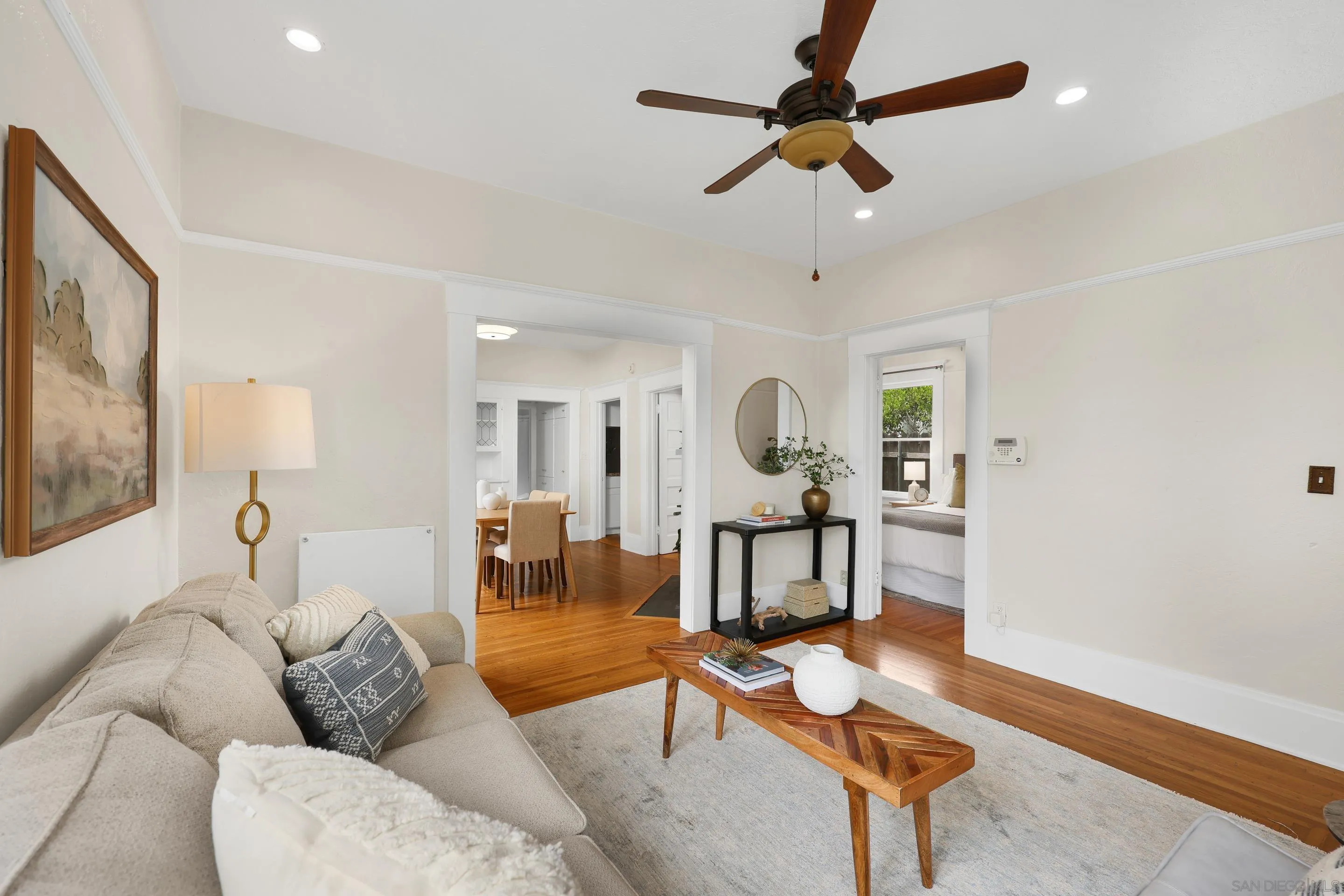 https://cdn.realtyfeed.com/cdn/127/260005546/1bed920b8029c642ba57b94fbef4821d.webp