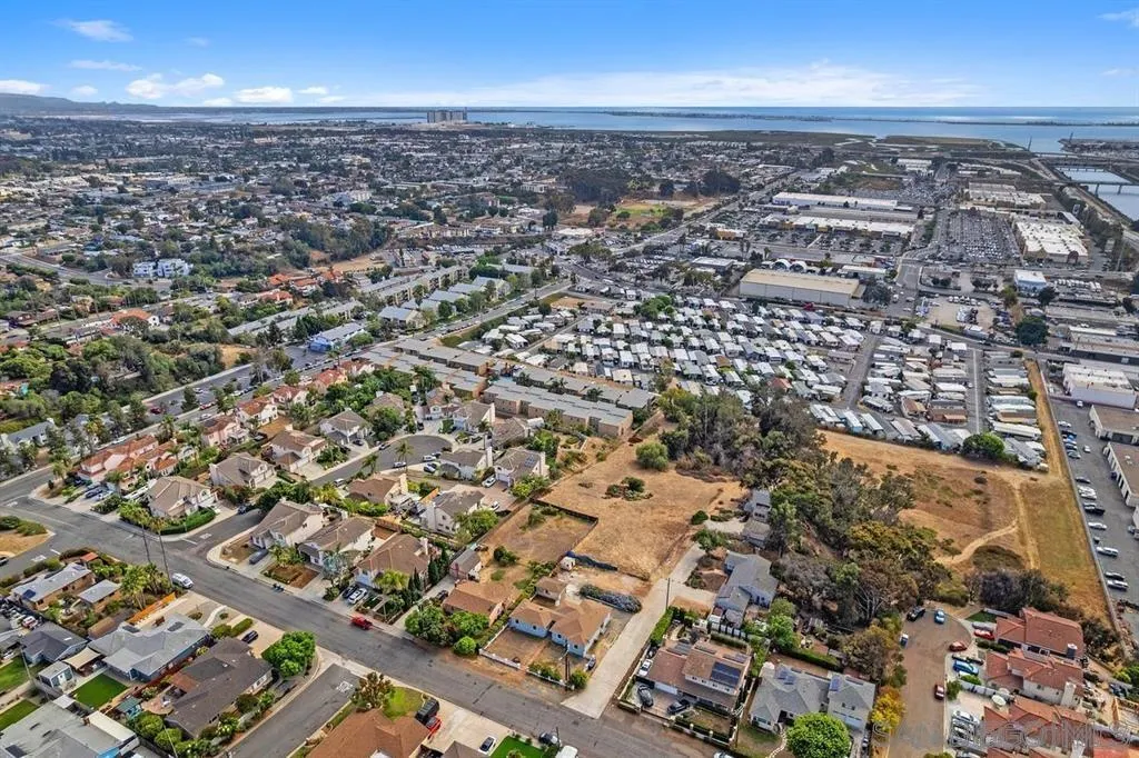 https://cdn.realtyfeed.com/cdn/127/260005550/066514315d3a66c1f0feb40fbfa83b92.webp