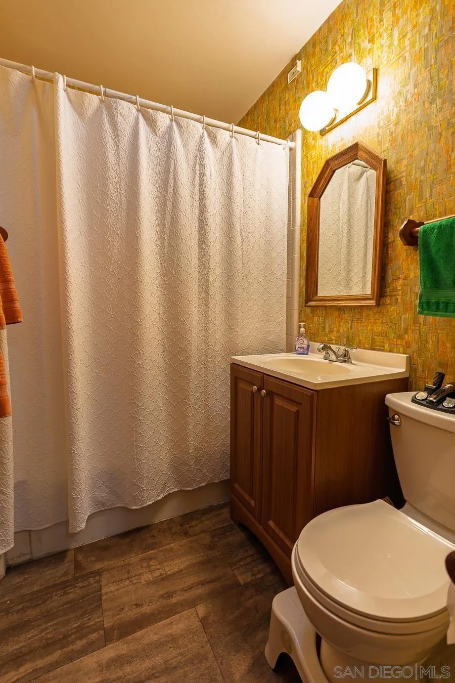https://cdn.realtyfeed.com/cdn/127/260005551/08c068a52608f2376a1aab8cf63a7982.webp