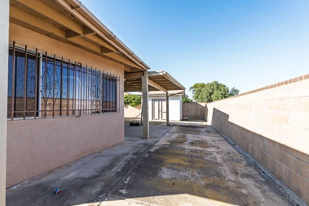 https://cdn.realtyfeed.com/cdn/127/260005551/3e189aa49235f0c6aa93b6d3f23619c2.webp