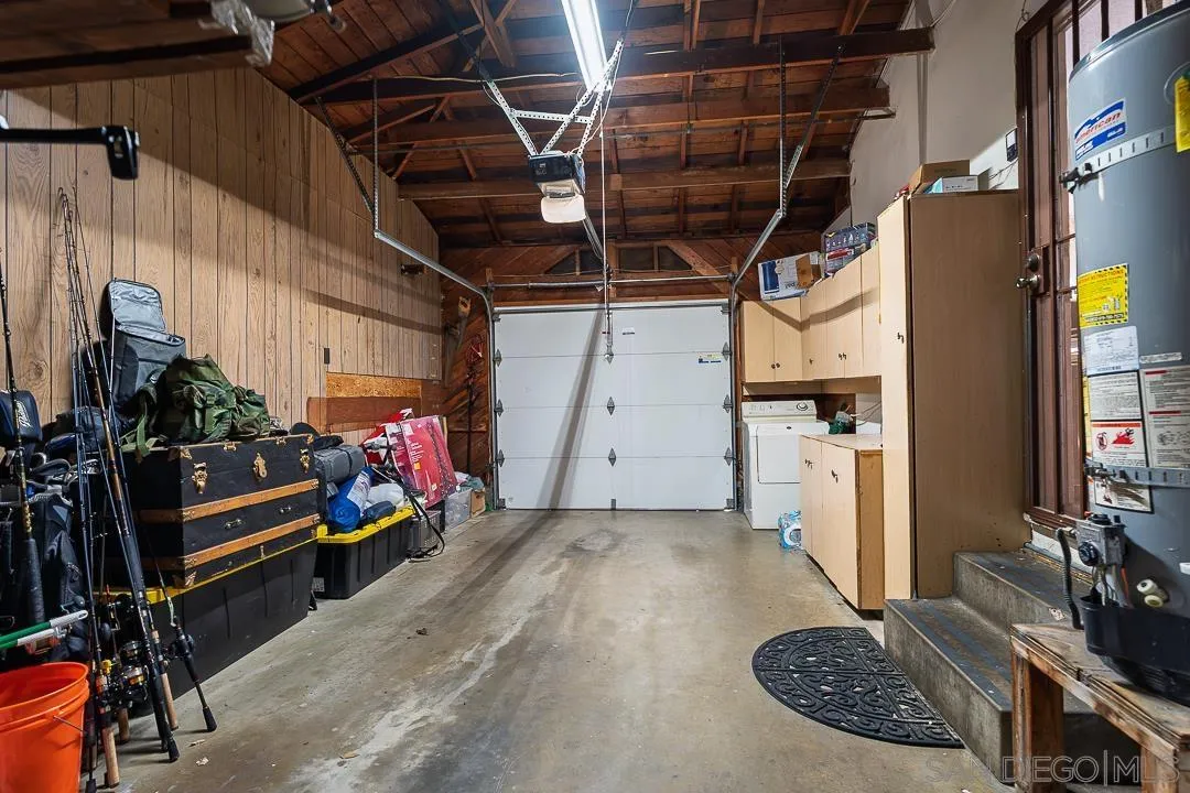 https://cdn.realtyfeed.com/cdn/127/260005551/b09b994c4d0eb3d1e6e54f5ac8649b6d.webp