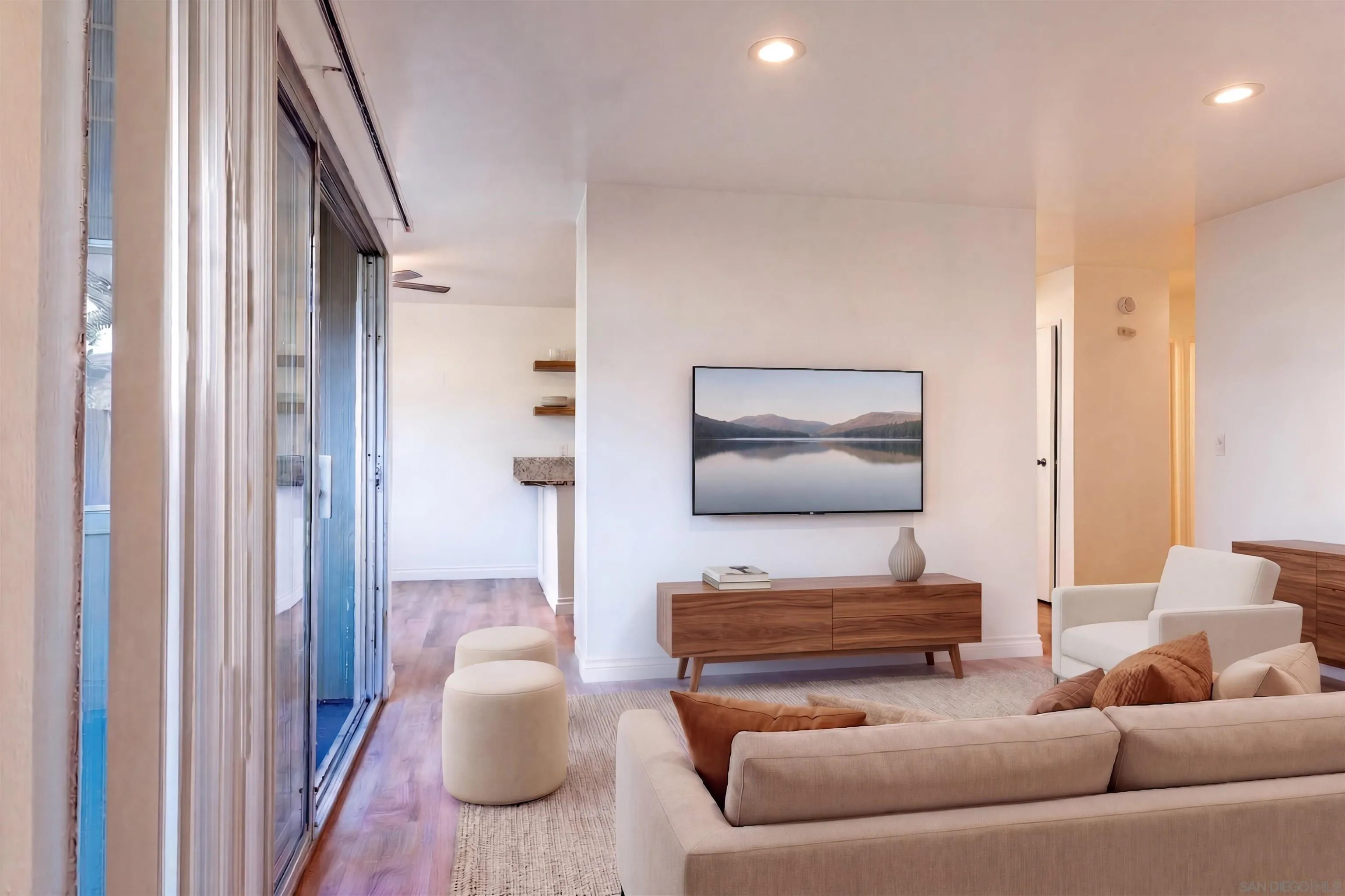 Photo #5: 260005552 Listing: Photo #5