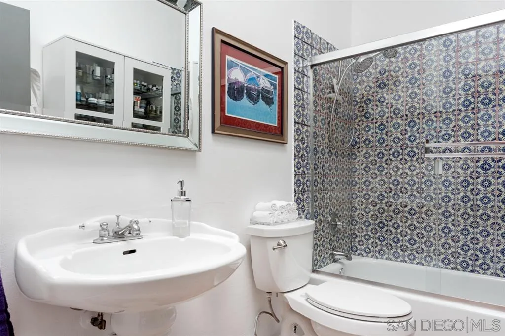 Photo #11: 260005553 Listing: Photo #11