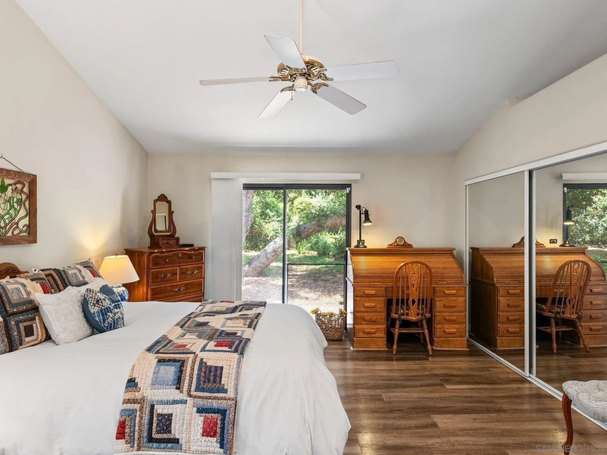 https://cdn.realtyfeed.com/cdn/127/260005556/f1e87473304799010723a4cee25d3897.webp