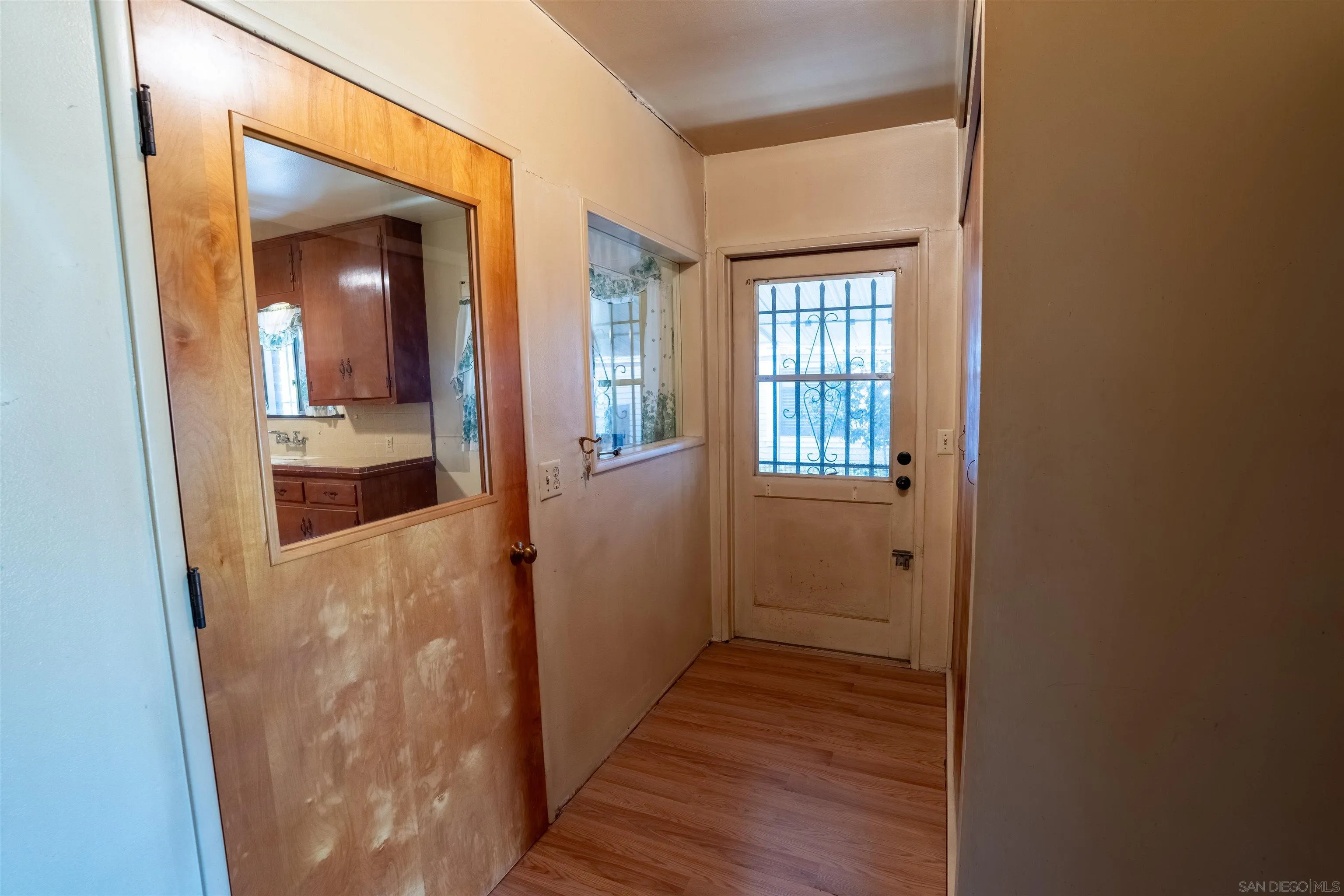 https://cdn.realtyfeed.com/cdn/127/260005567/0040c1cd54e5389e5d4c33845d935241.webp