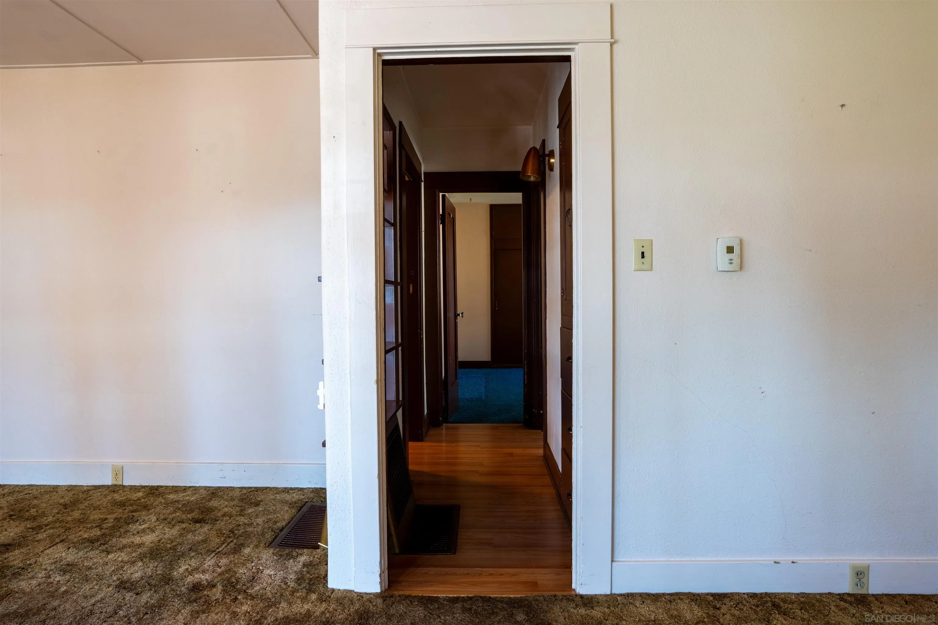 https://cdn.realtyfeed.com/cdn/127/260005567/191a29306ef697b310e6bc9353701777.webp