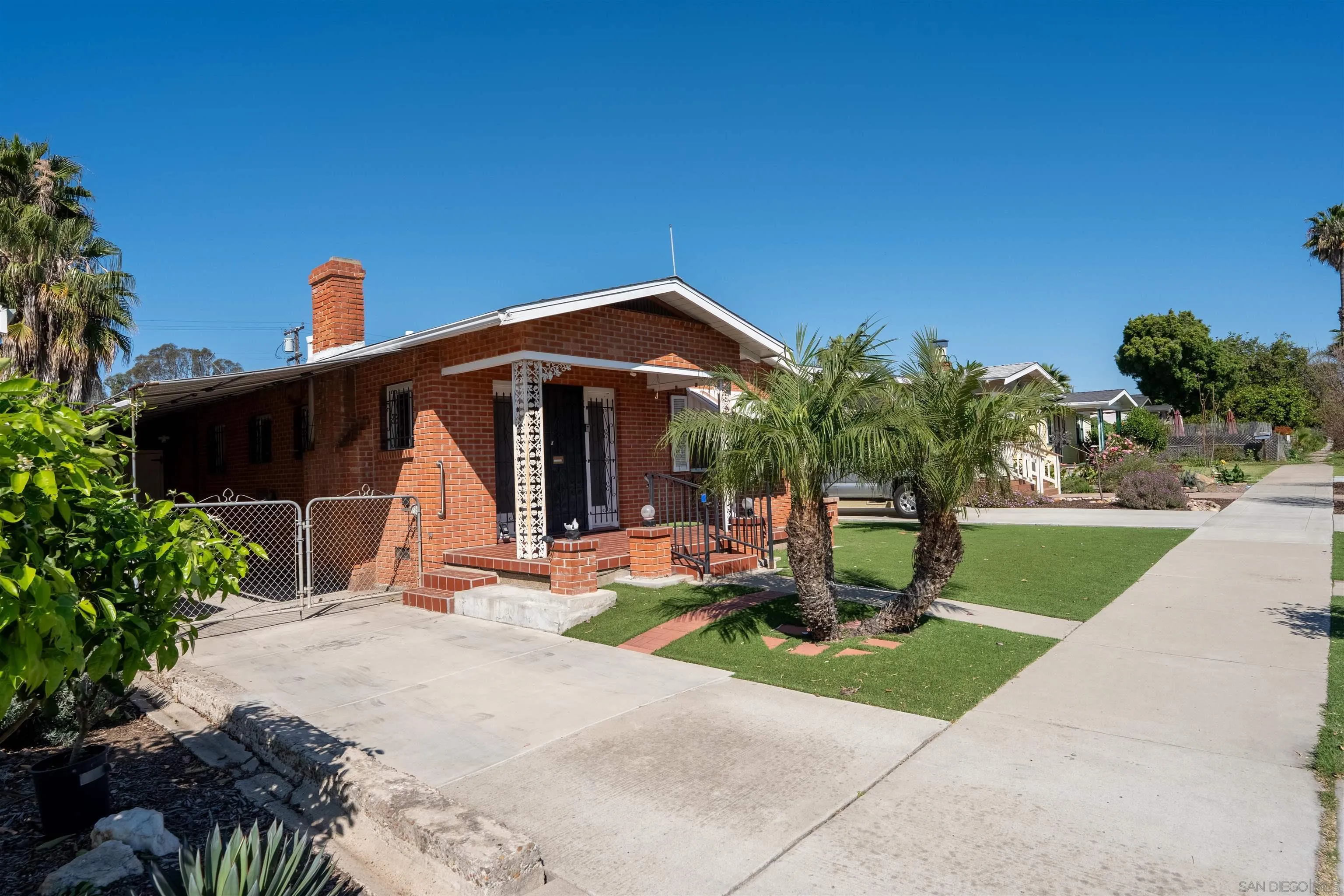 https://cdn.realtyfeed.com/cdn/127/260005567/2812b486ea34584595cea747e3f5189e.webp