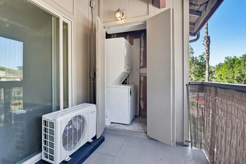 https://cdn.realtyfeed.com/cdn/127/260005571/16fc5b9de24f5861ac0d16fd54279215.webp