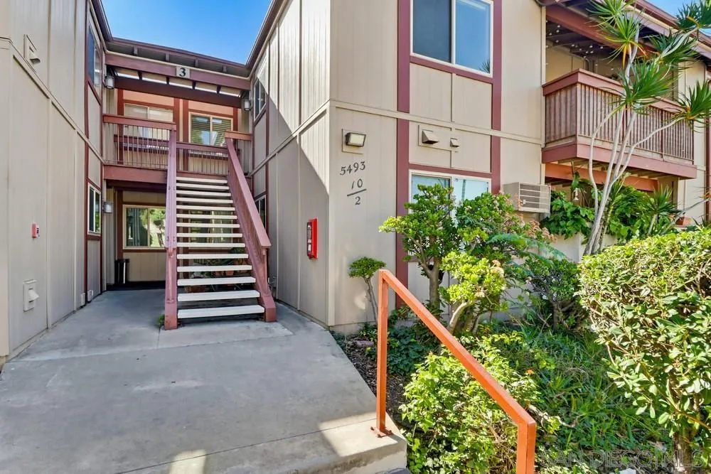 https://cdn.realtyfeed.com/cdn/127/260005571/19e954d86cb7c15d26159864cd7ccad9.webp