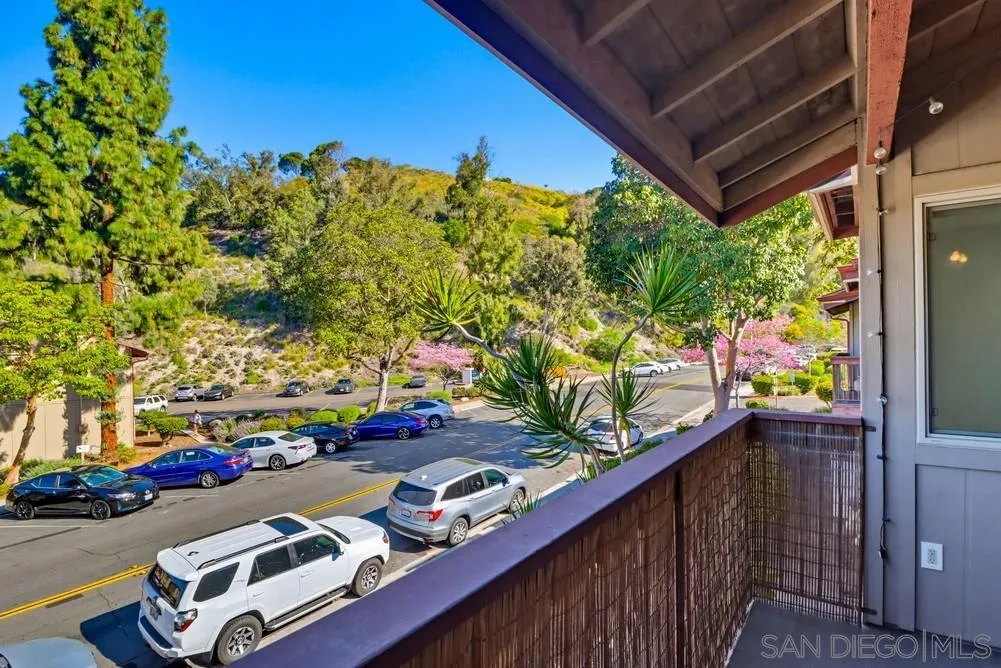 https://cdn.realtyfeed.com/cdn/127/260005571/60919e3eecc167af99d2455007719b7c.webp