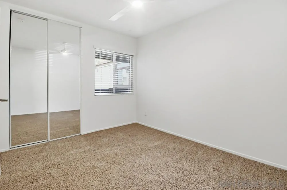 https://cdn.realtyfeed.com/cdn/127/260005571/872dfdc1eb7569afa91a55af3b777afa.webp