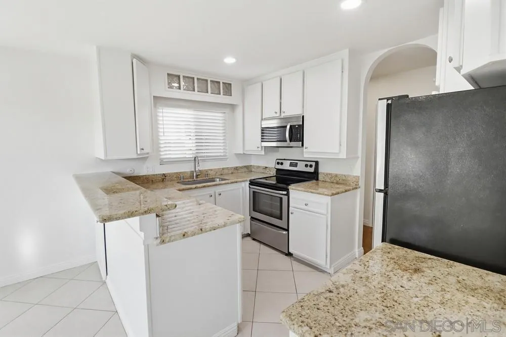 https://cdn.realtyfeed.com/cdn/127/260005571/e8c634fb7f600ddc8fea9e75d1403856.webp